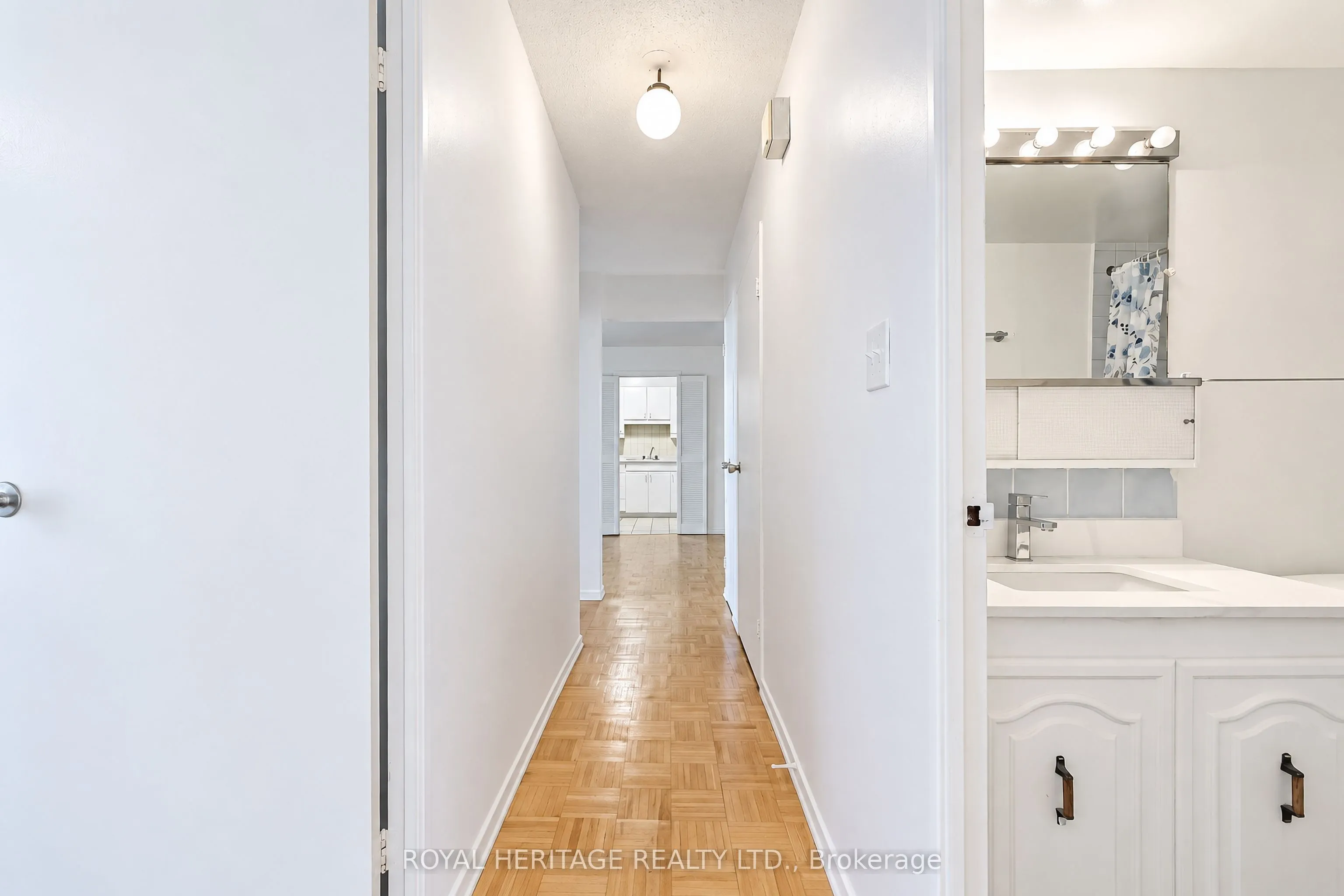 10 Edgecliff Golfway #603