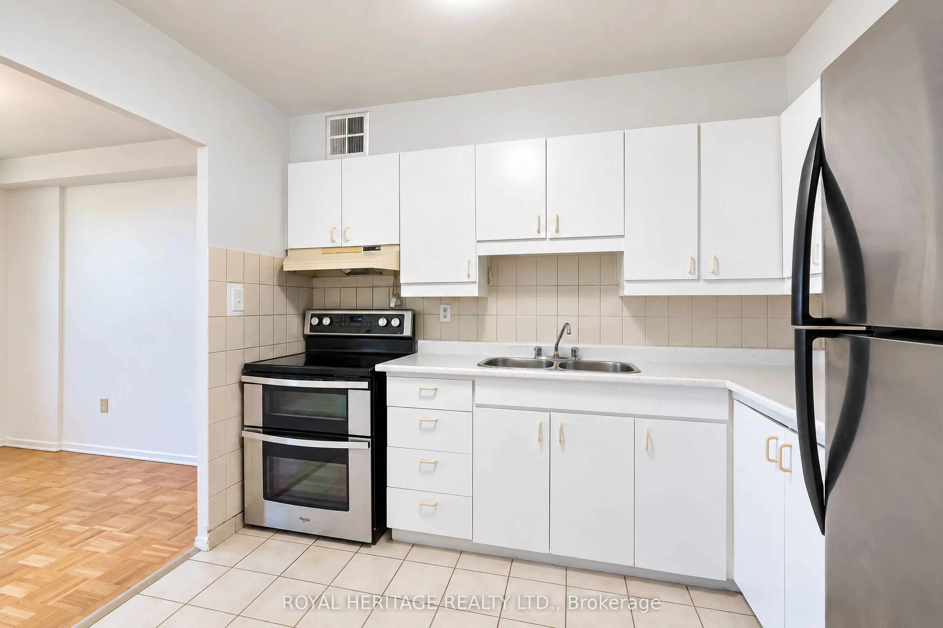 10 Edgecliff Golfway #603