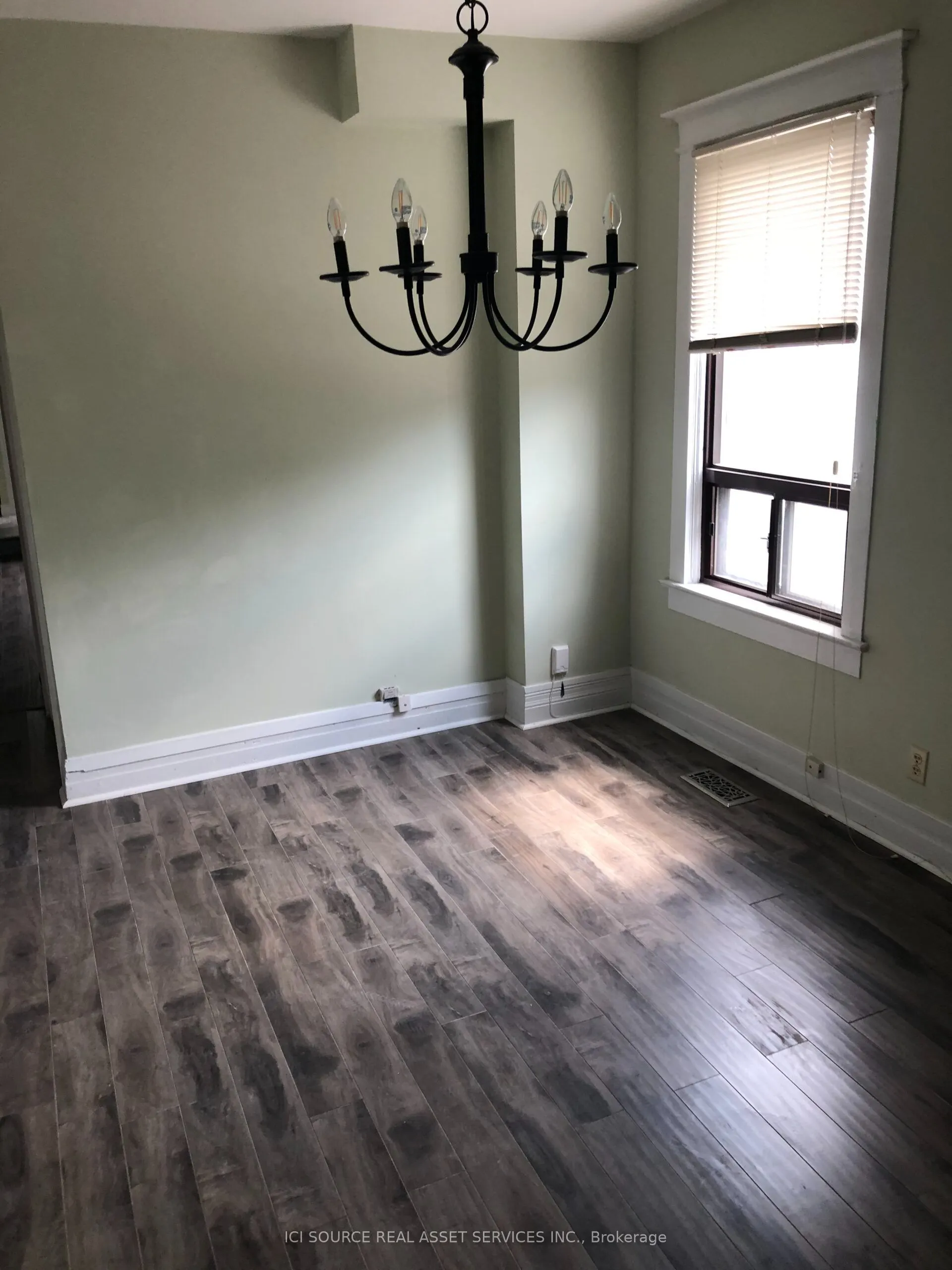 849 Bathurst Street #1