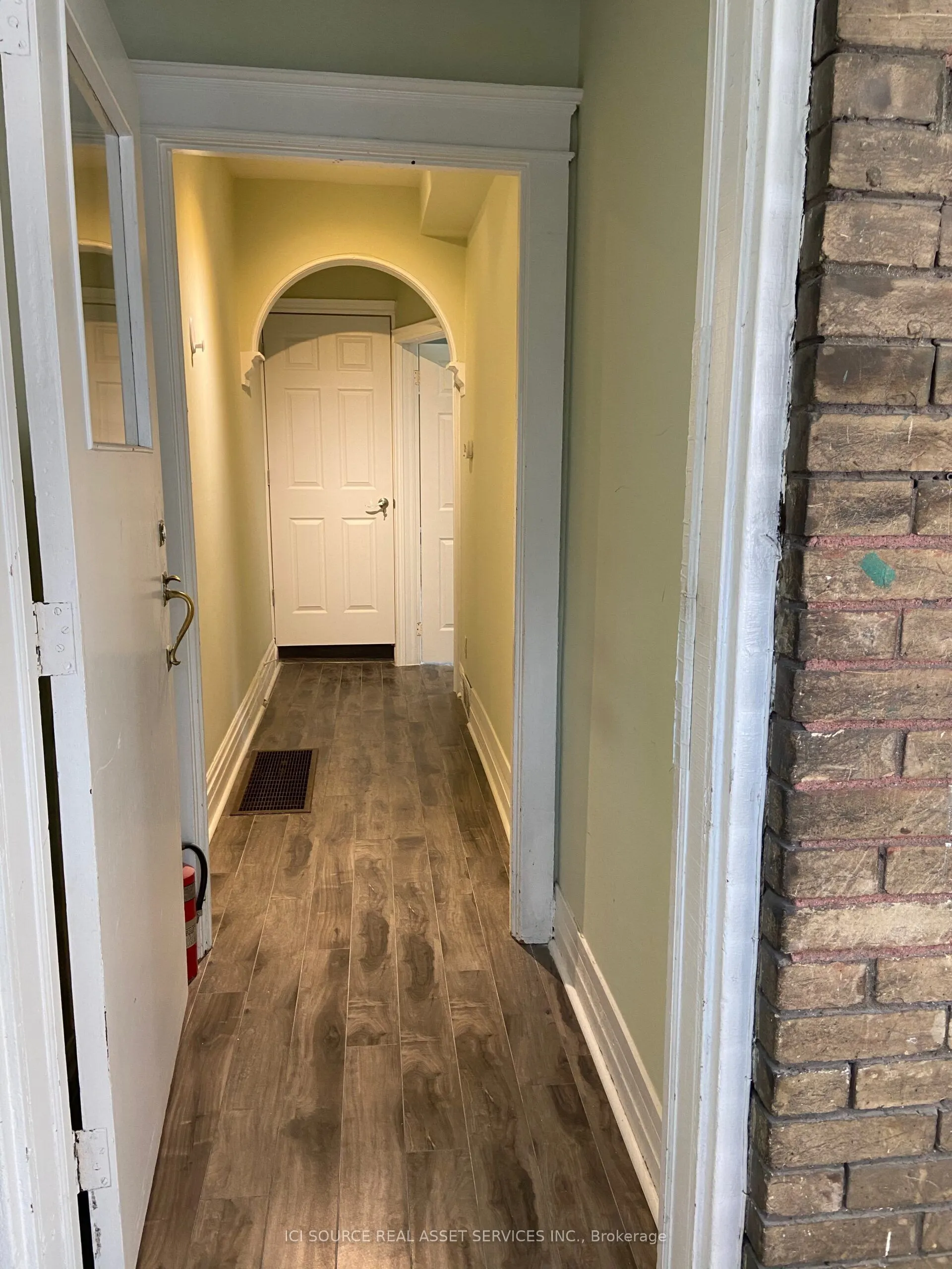 849 Bathurst Street #1