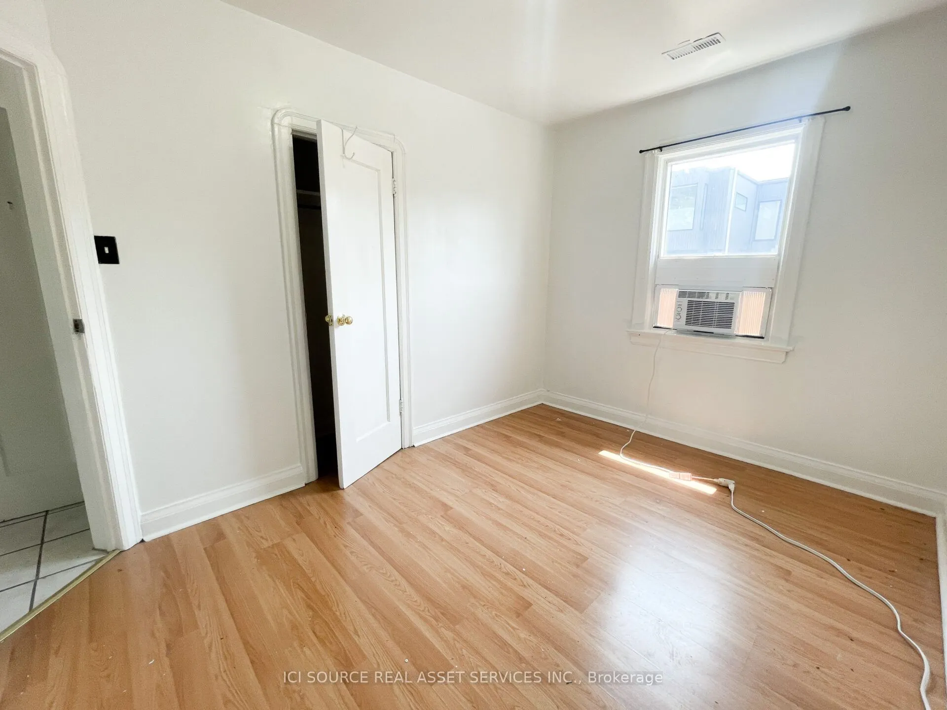 54 Markham Street #2