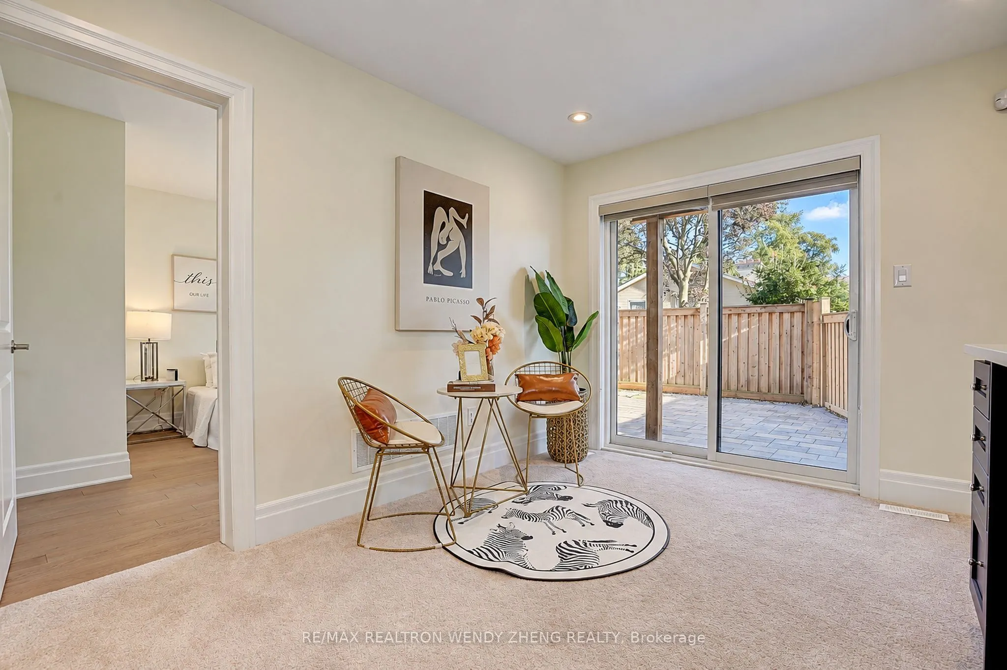 11 Hollyhock Court