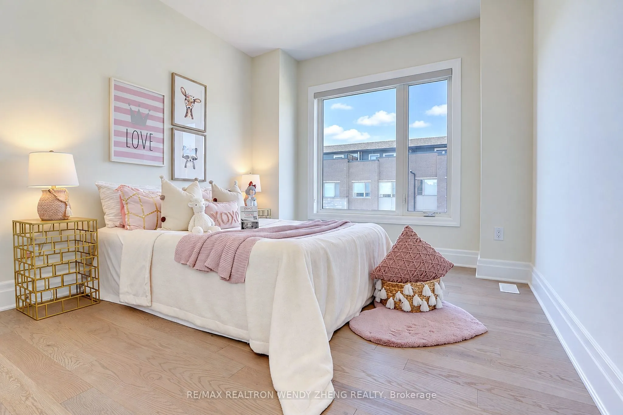 11 Hollyhock Court