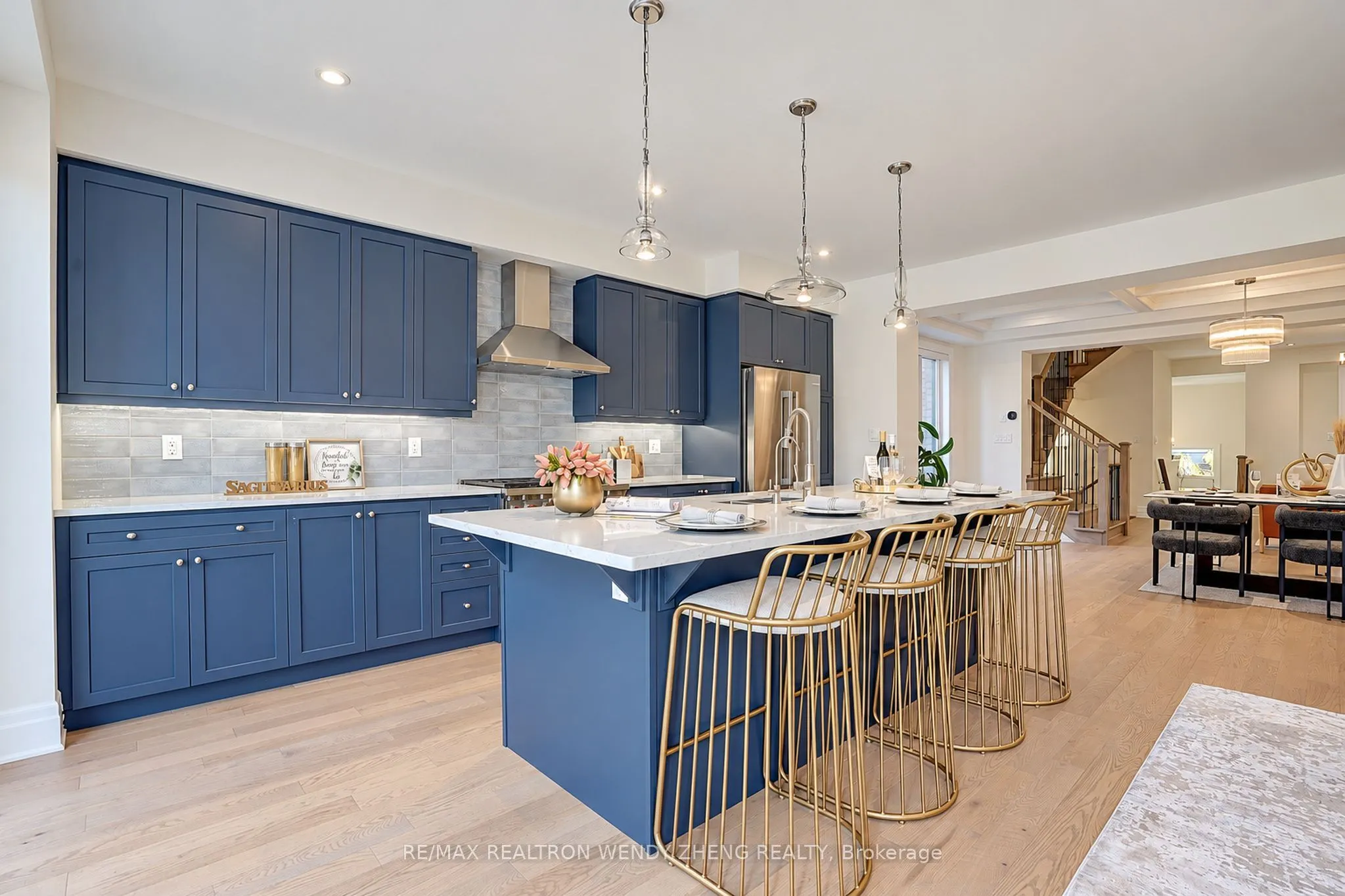 11 Hollyhock Court