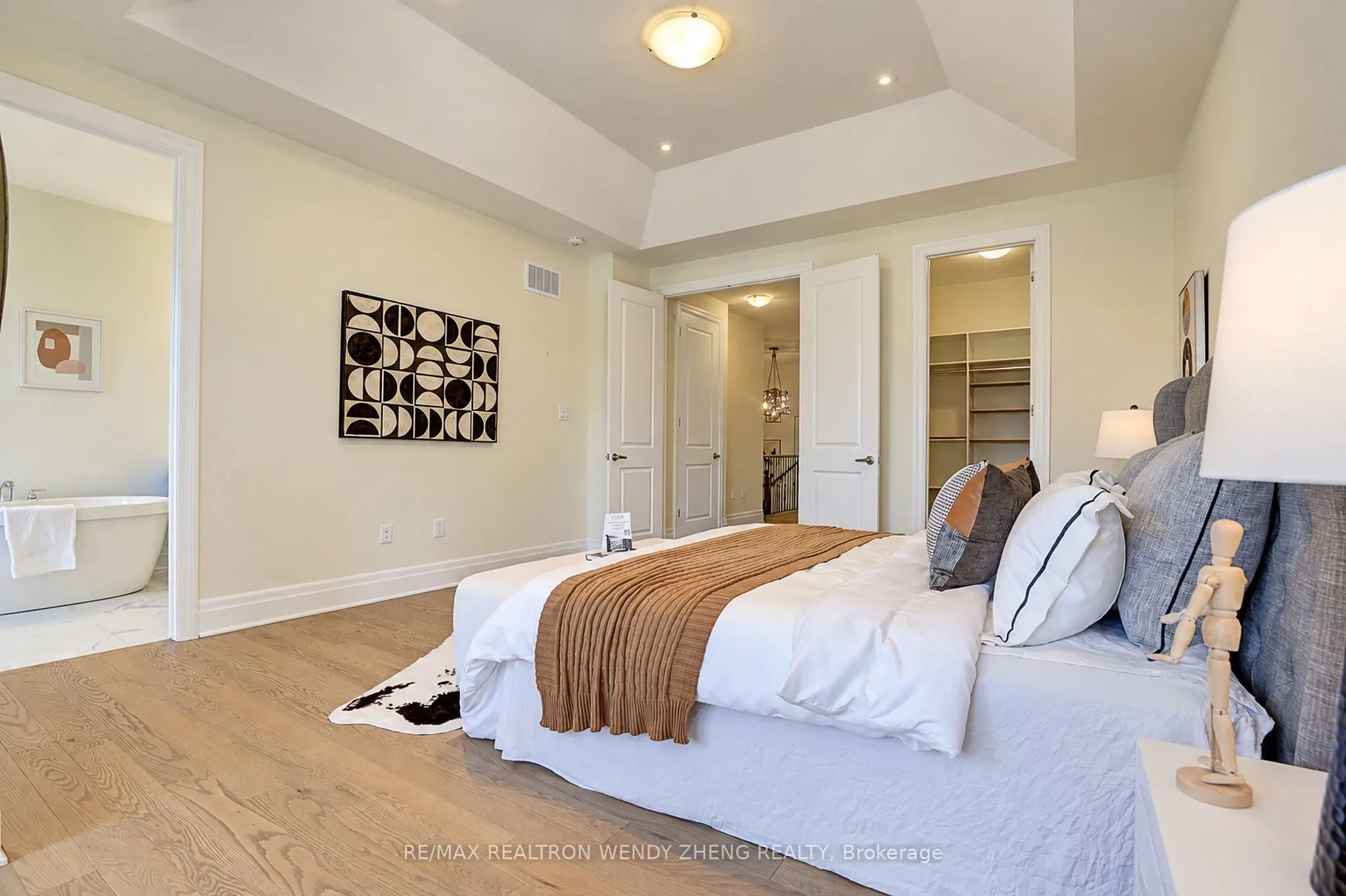 11 Hollyhock Court