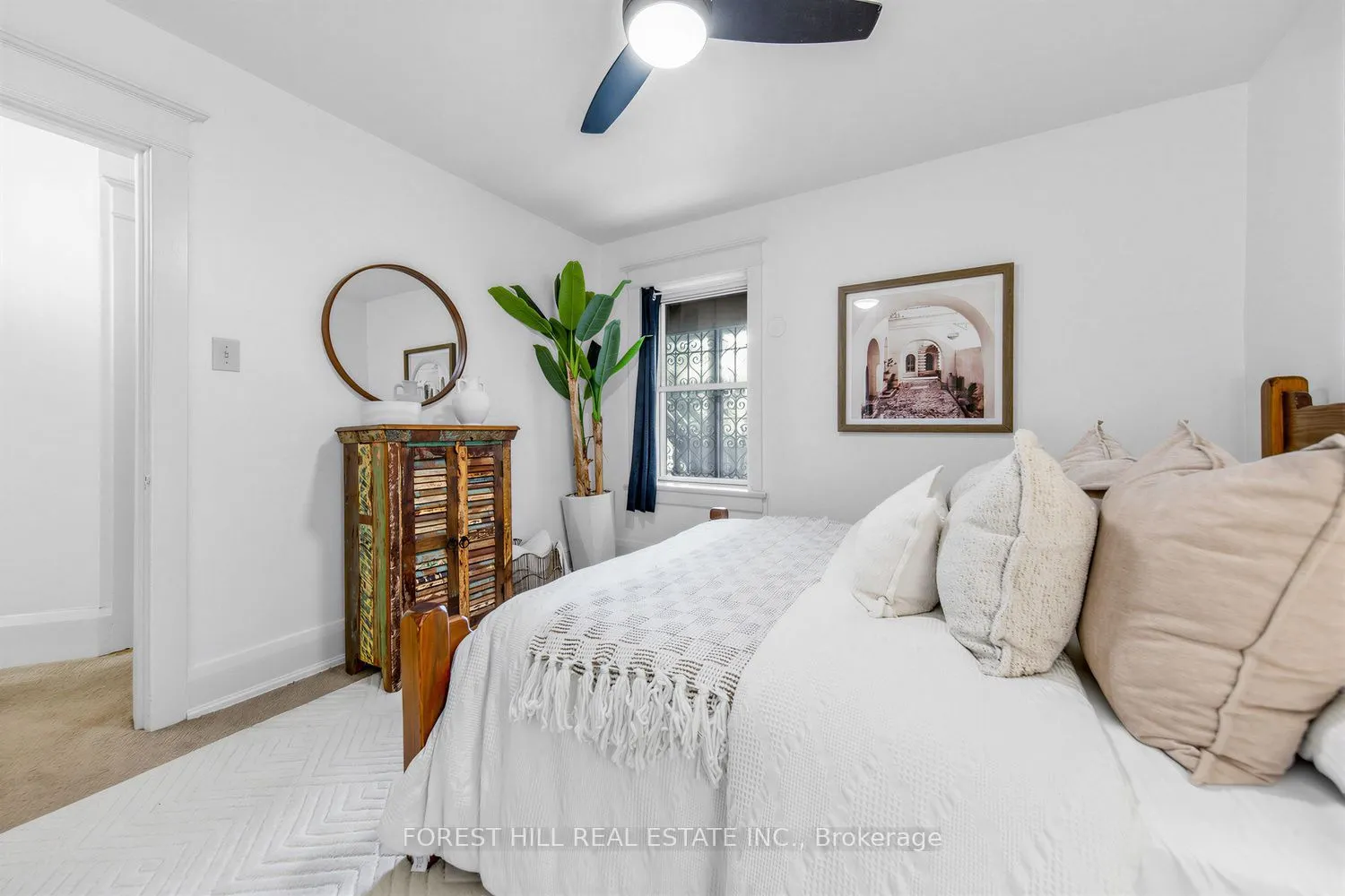 68 Kendal Avenue #6