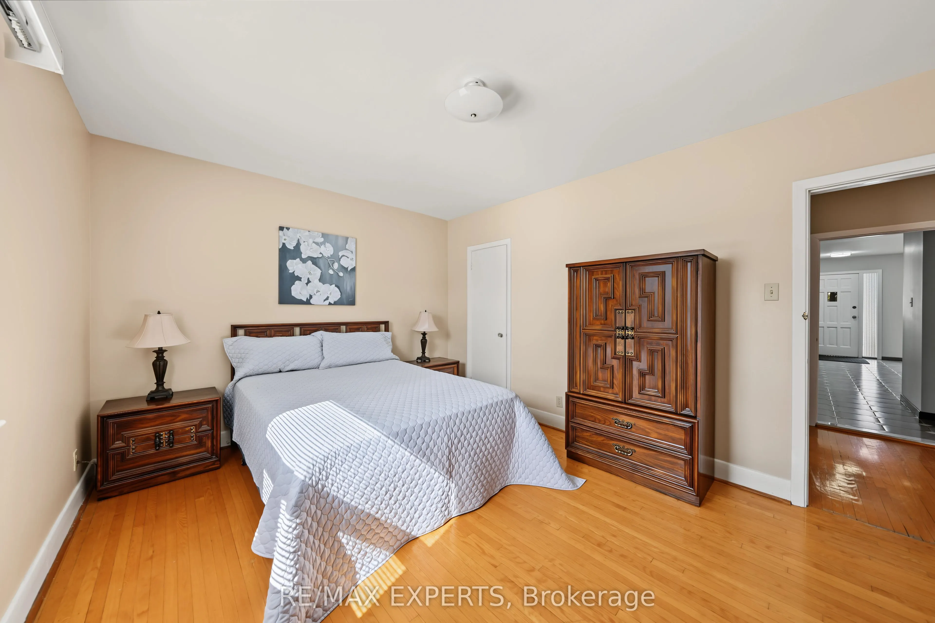 129 Sultana Avenue