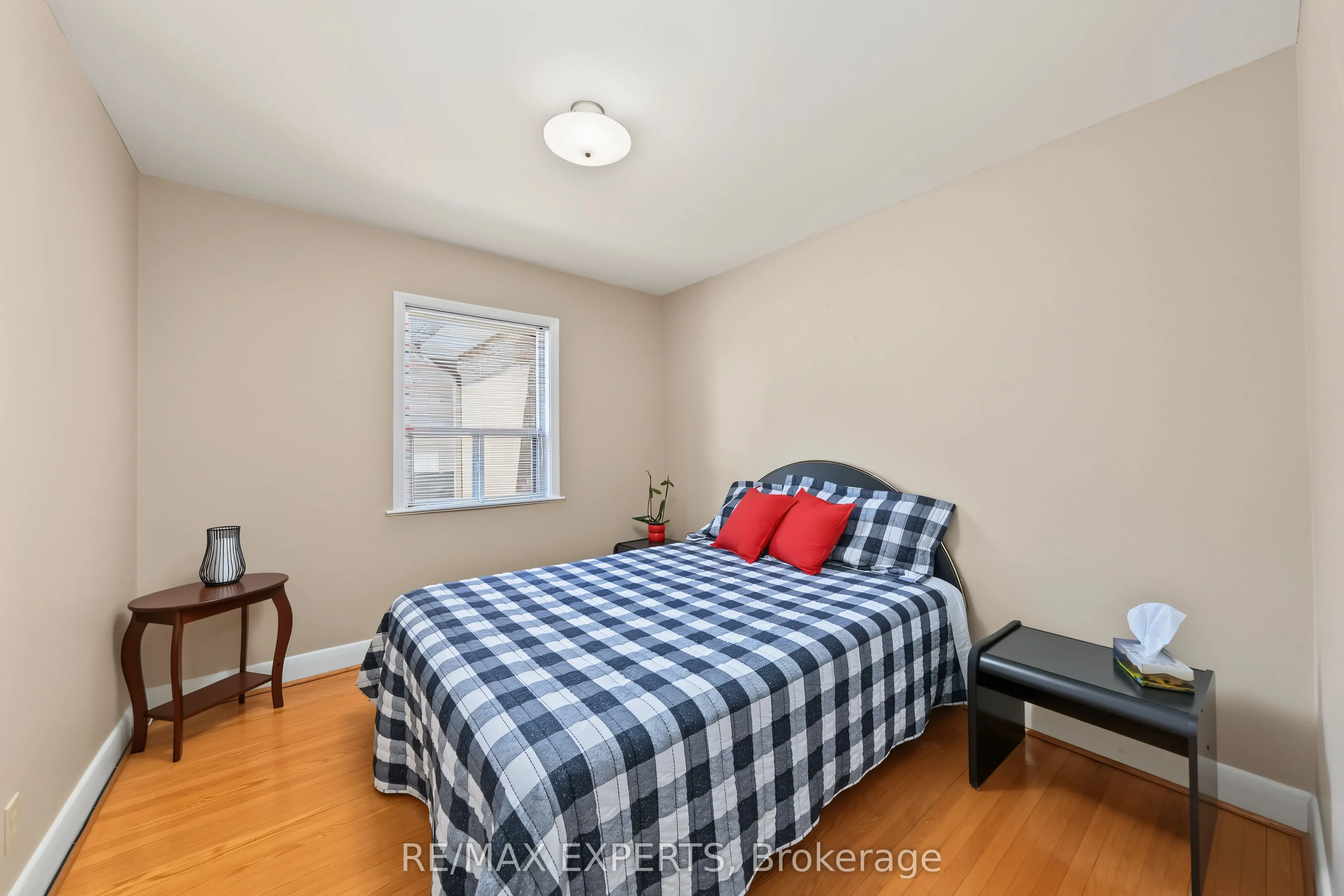 129 Sultana Avenue