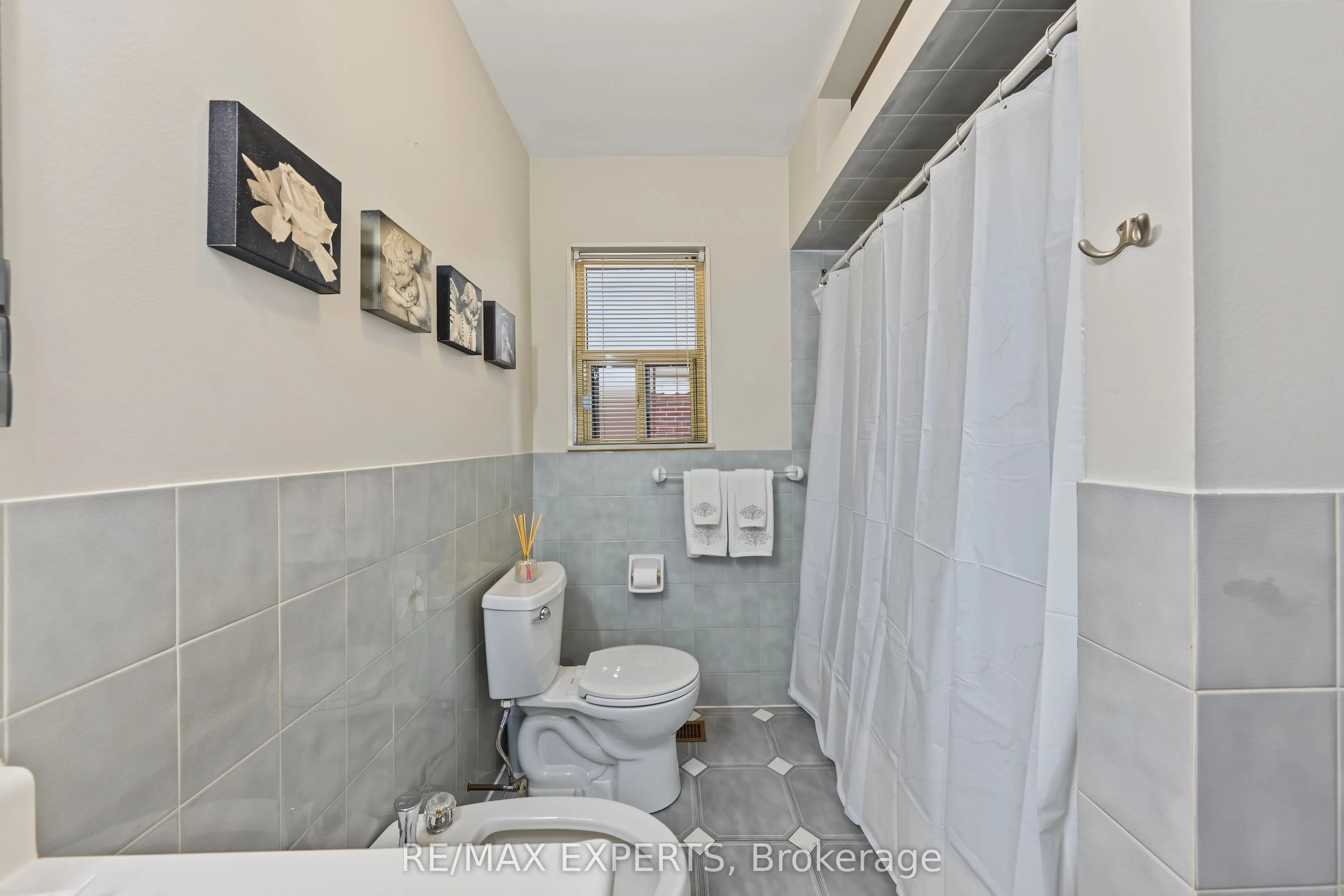 129 Sultana Avenue