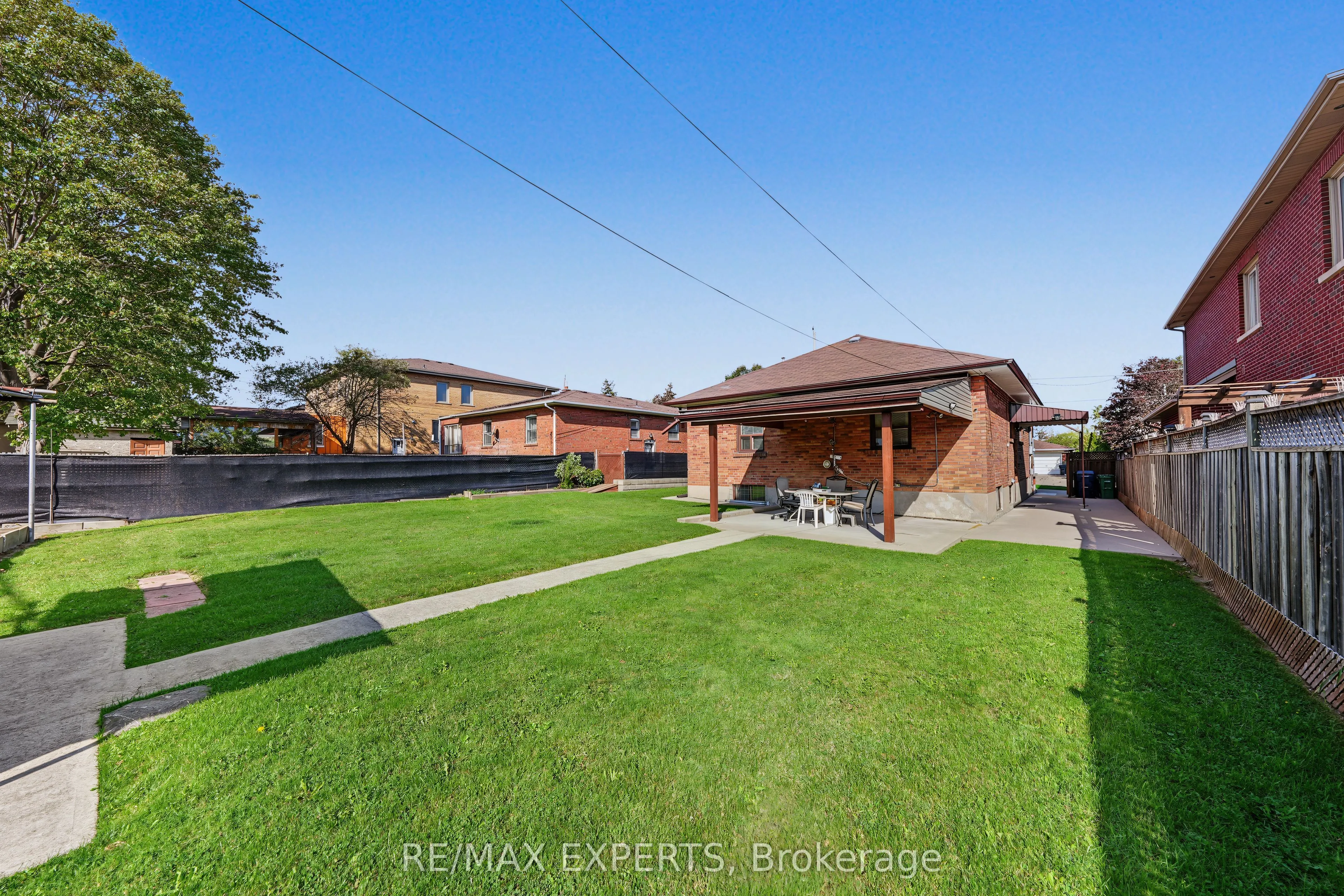 129 Sultana Avenue