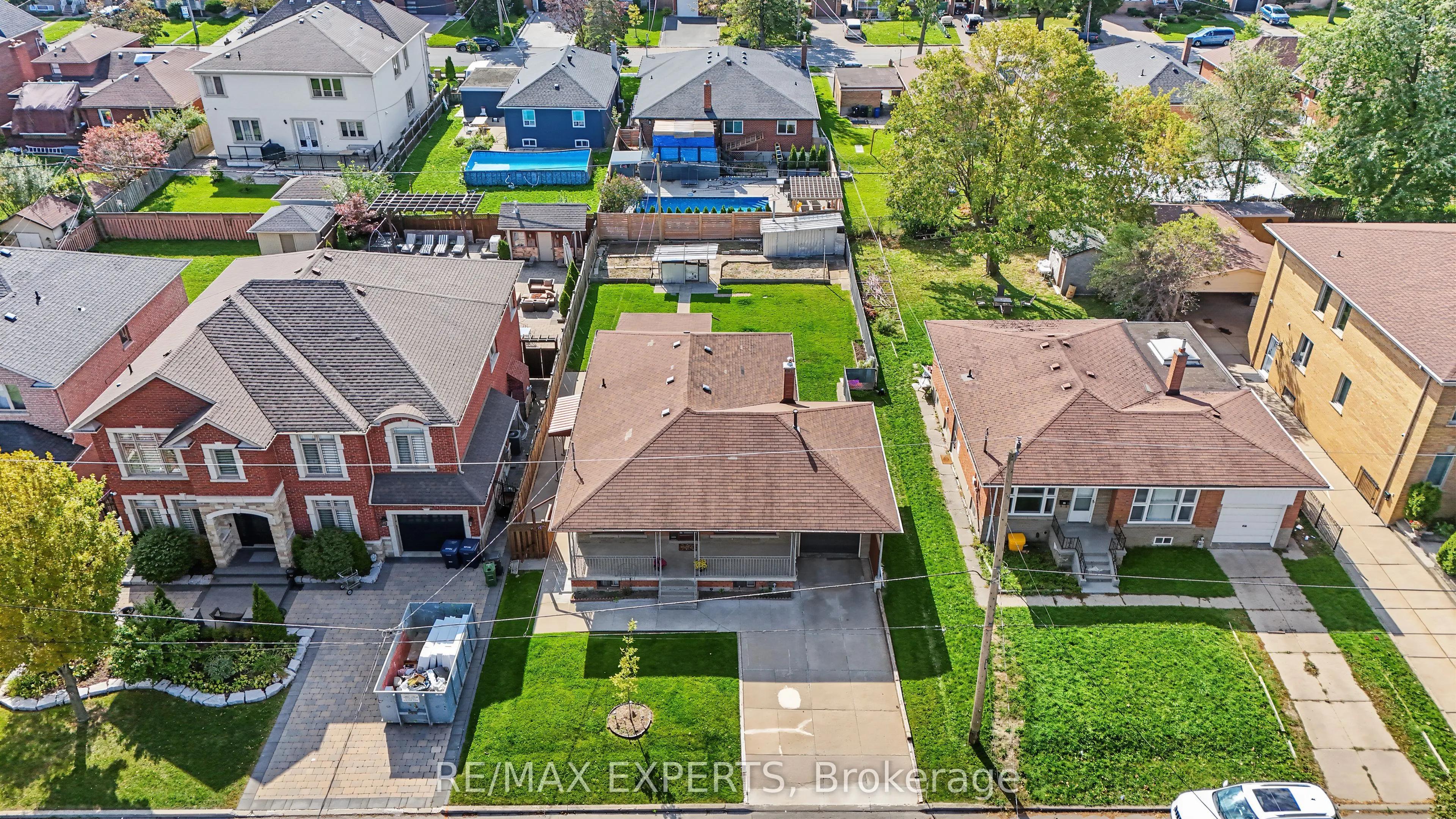 129 Sultana Avenue
