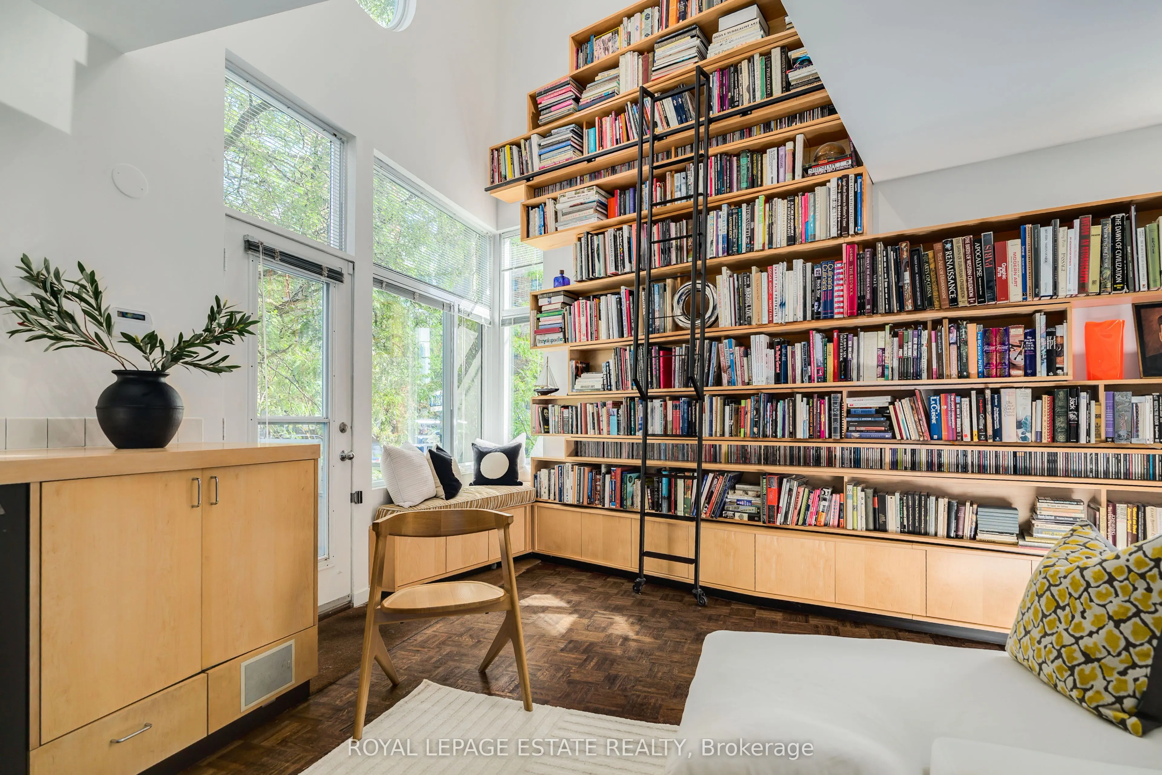 61 Seaton Street