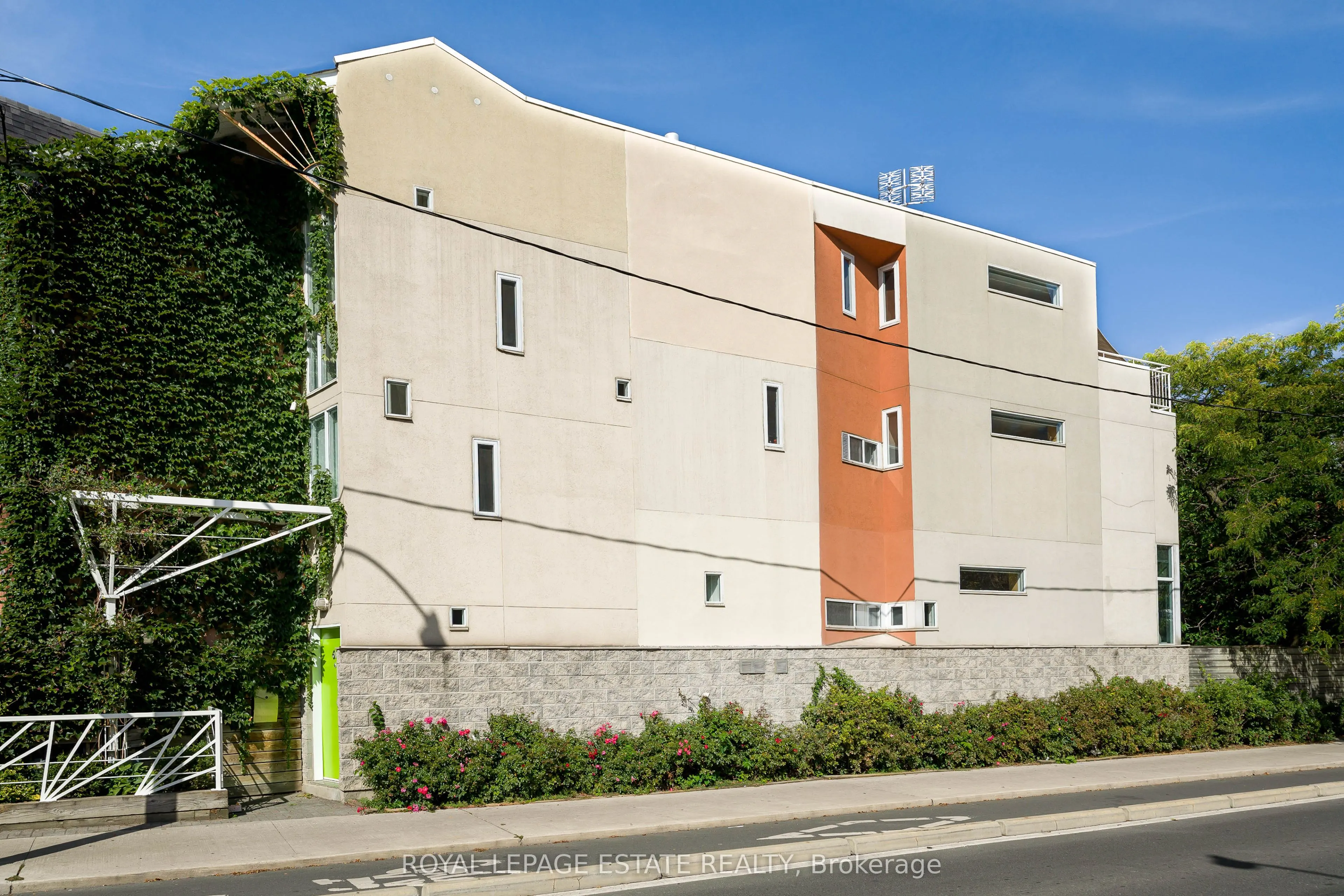 61 Seaton Street
