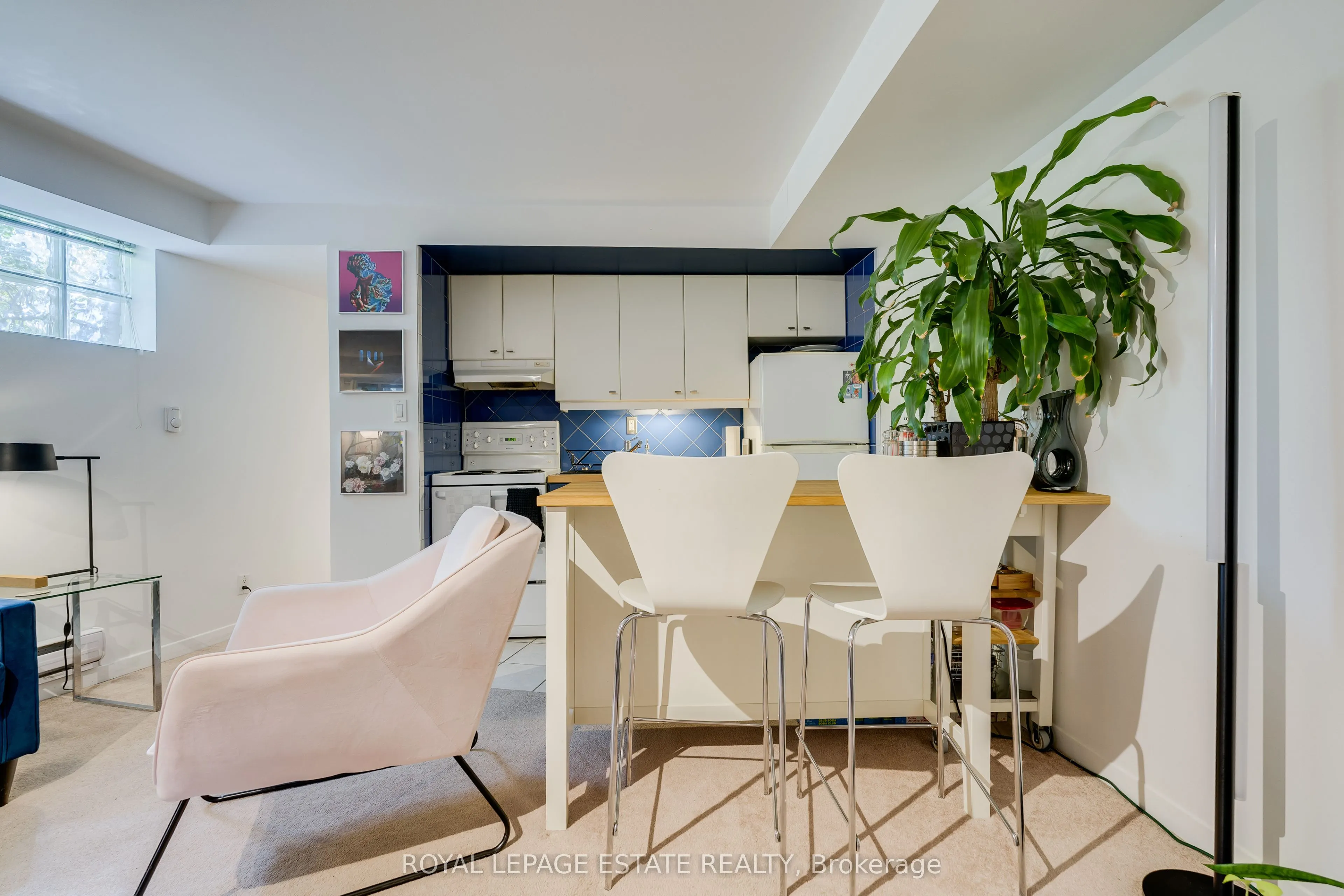 61 Seaton Street