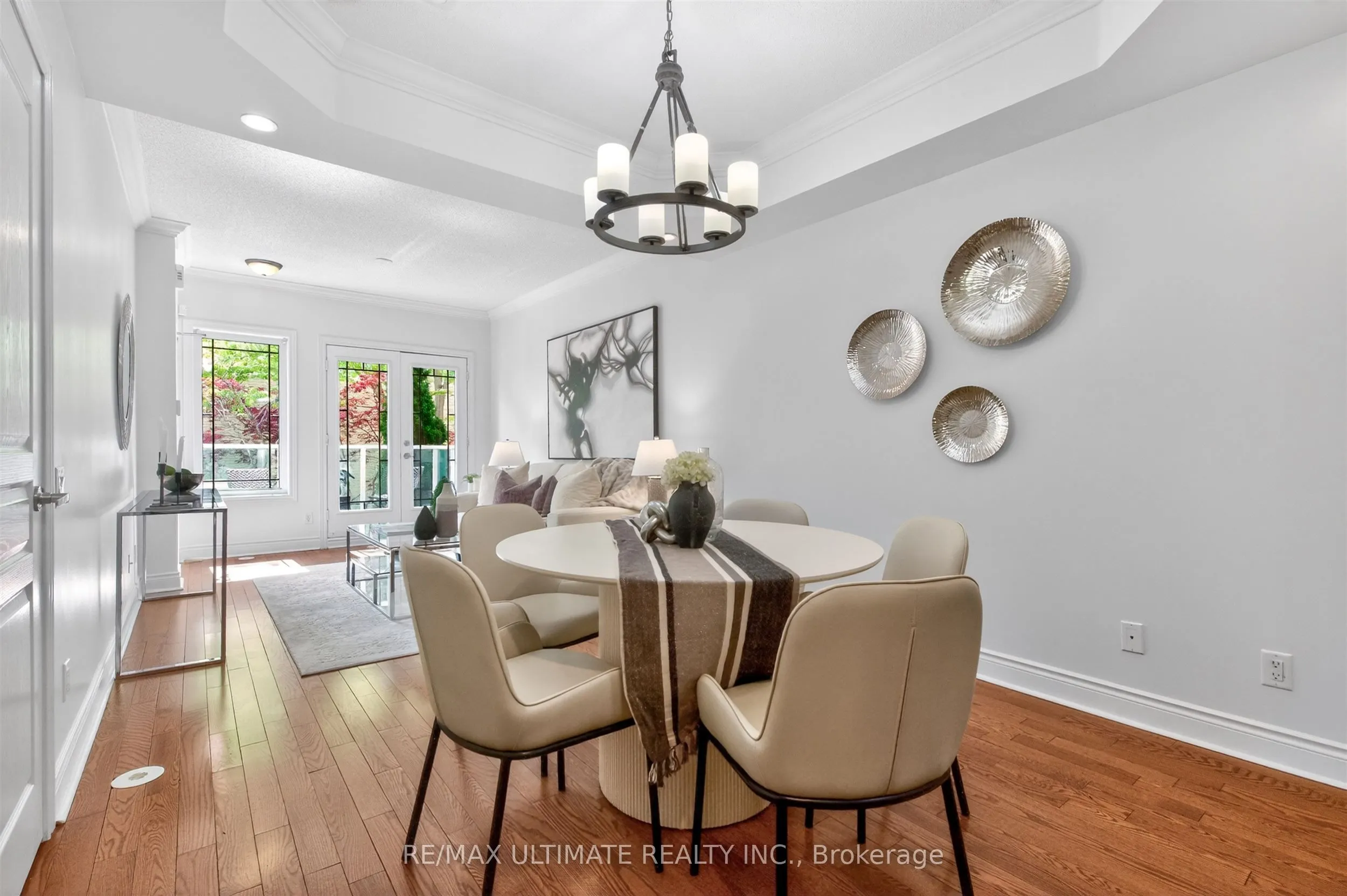 70 Byng Avenue #4