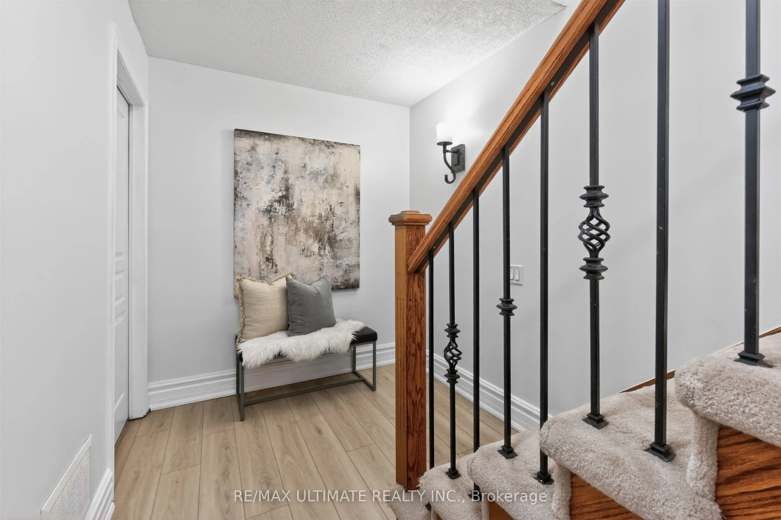70 Byng Avenue #4