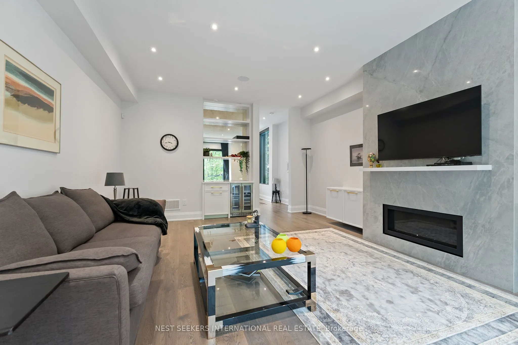 141 Chaplin Crescent
