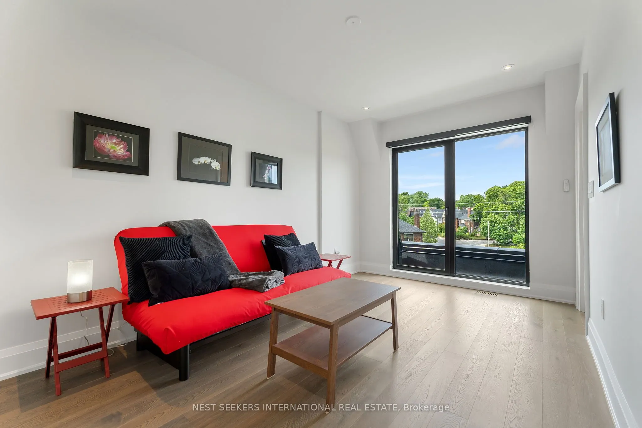 141 Chaplin Crescent
