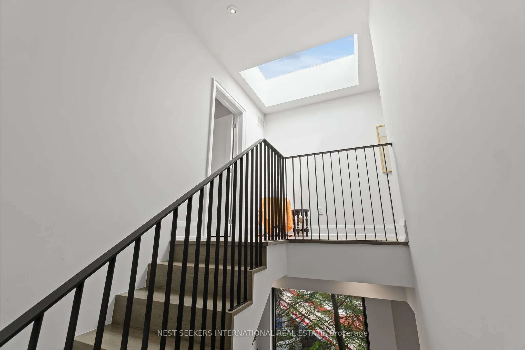 141 Chaplin Crescent