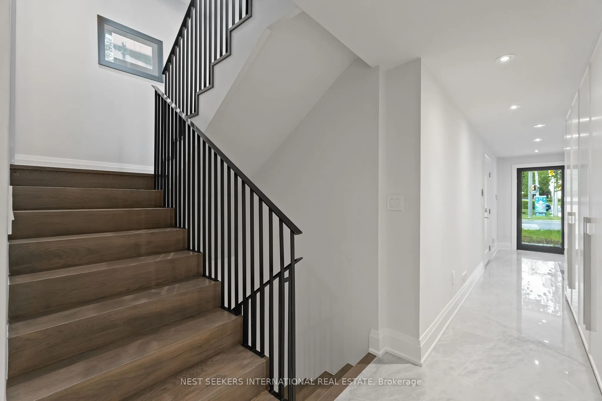 141 Chaplin Crescent
