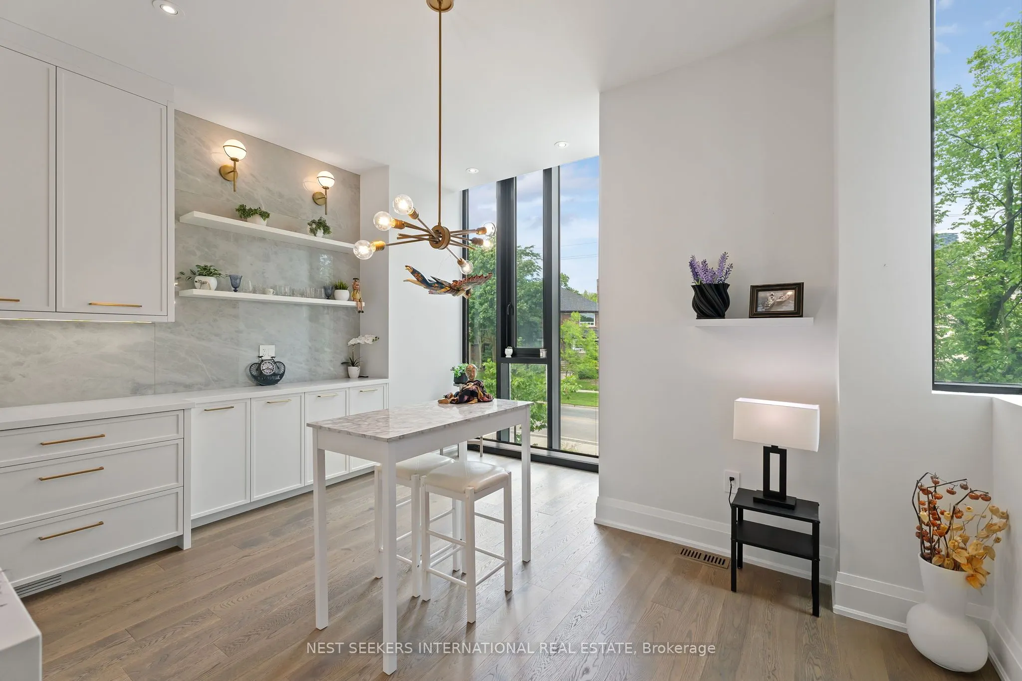 141 Chaplin Crescent