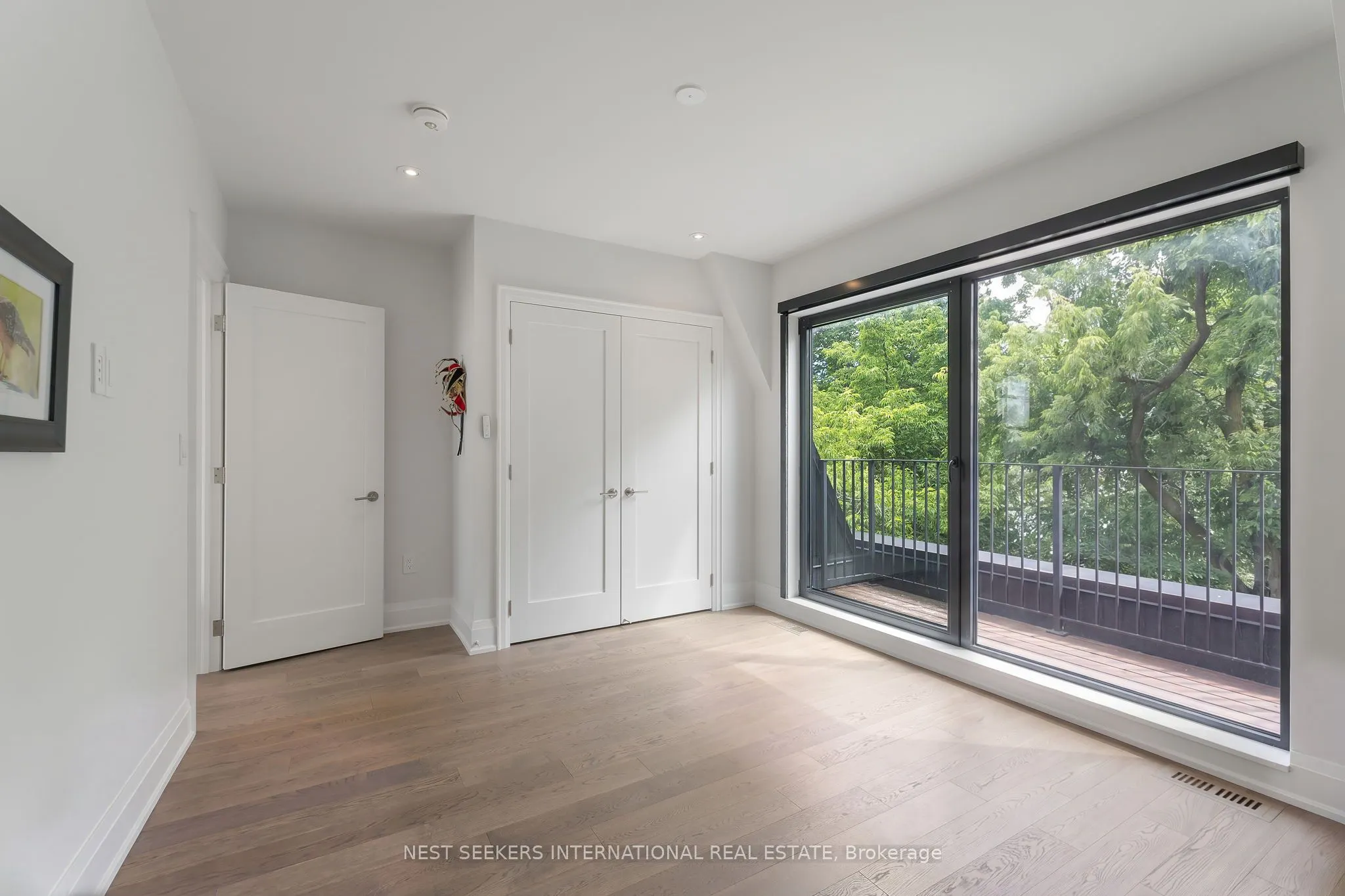 141 Chaplin Crescent