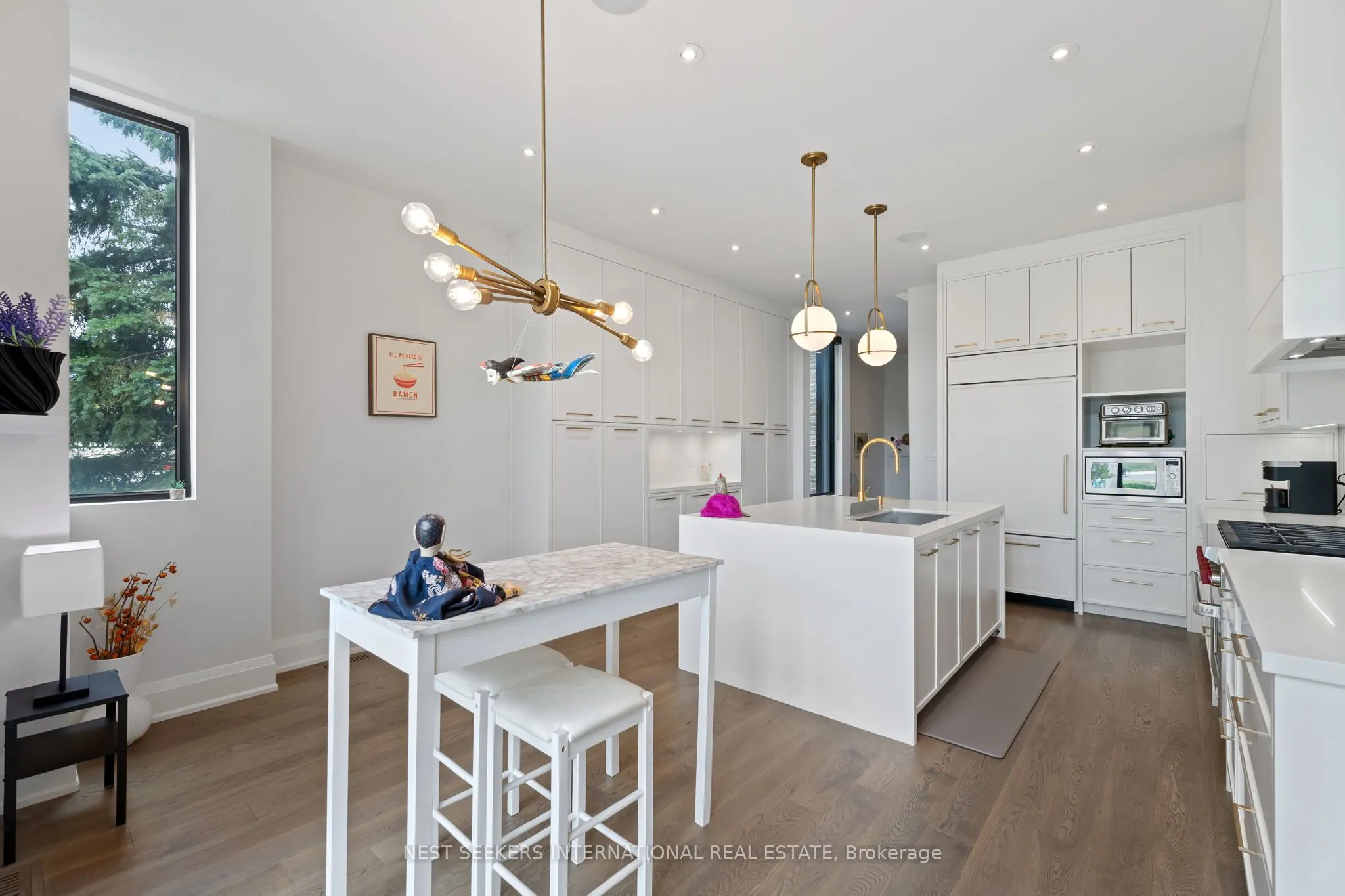 141 Chaplin Crescent