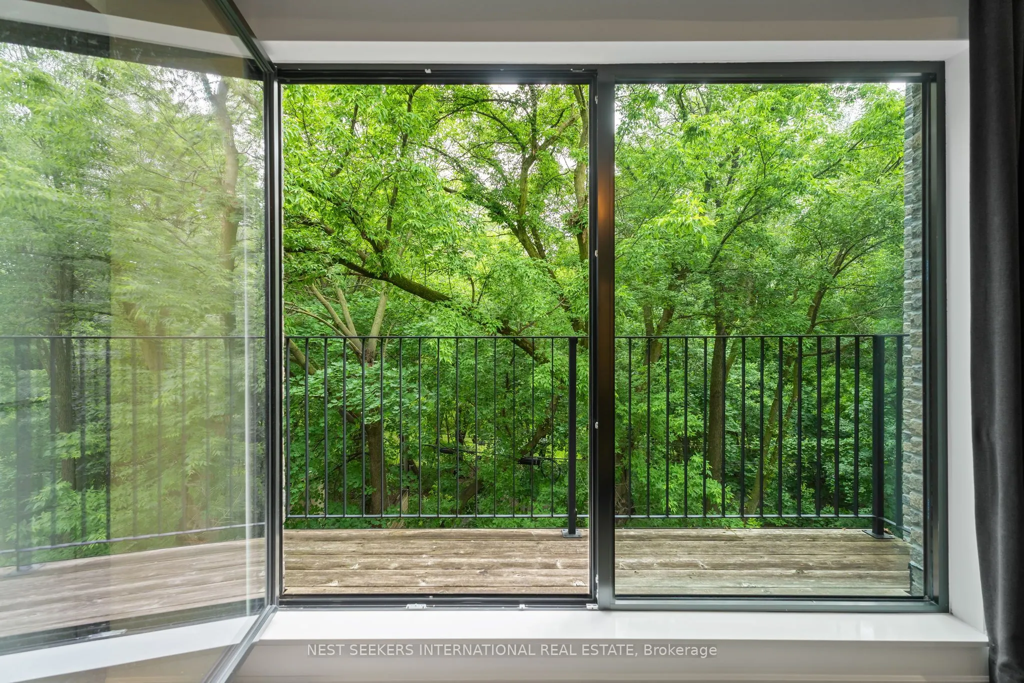 141 Chaplin Crescent