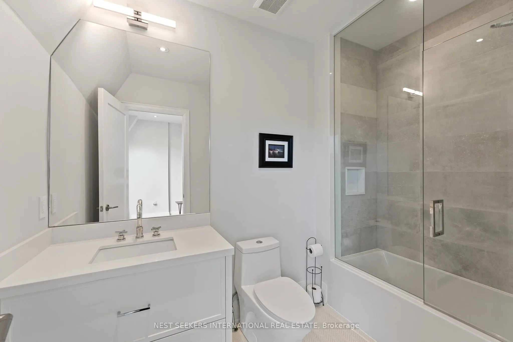141 Chaplin Crescent