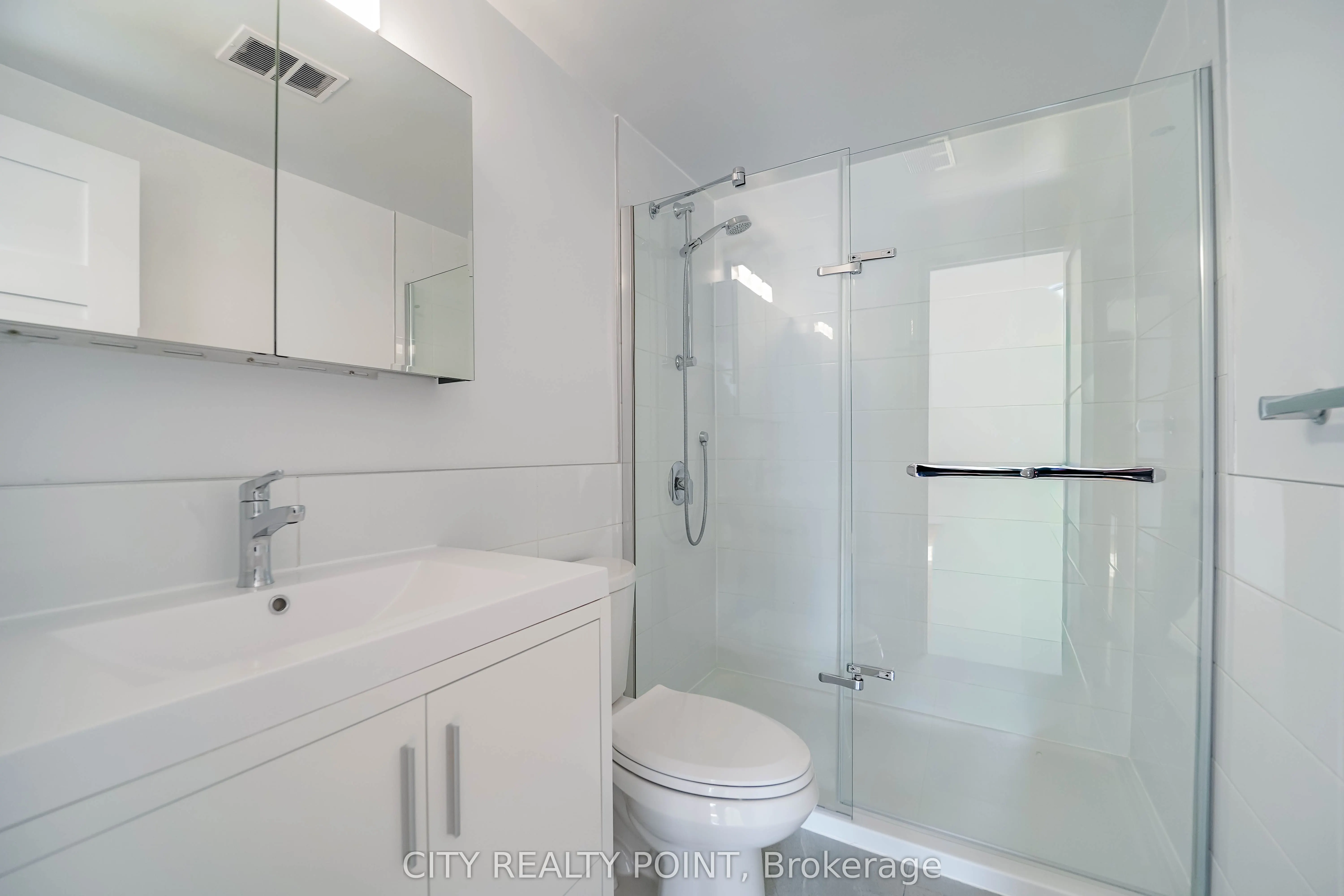 10 Shallmar Boulevard #507