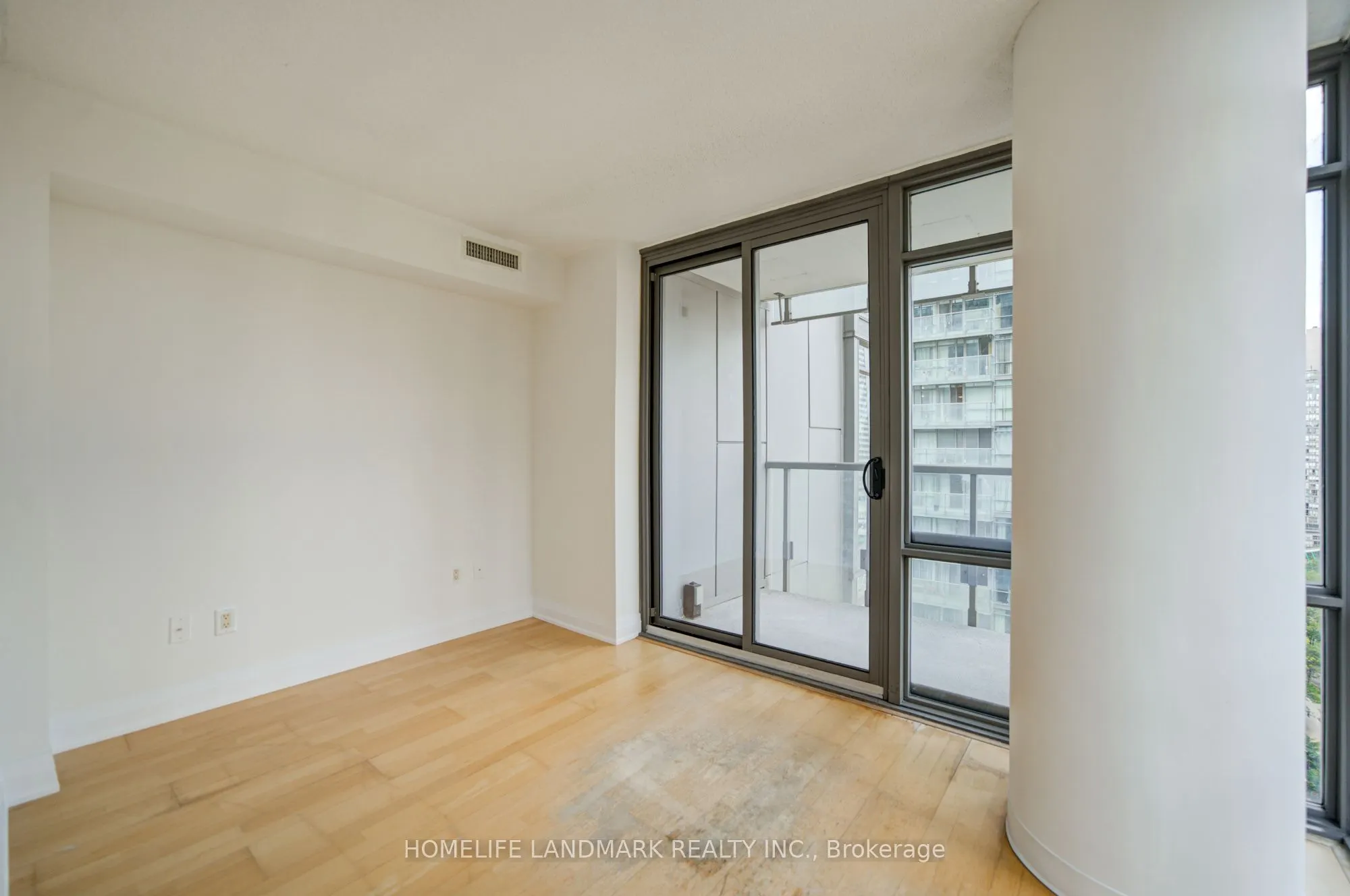 38 Grenville Street #1508