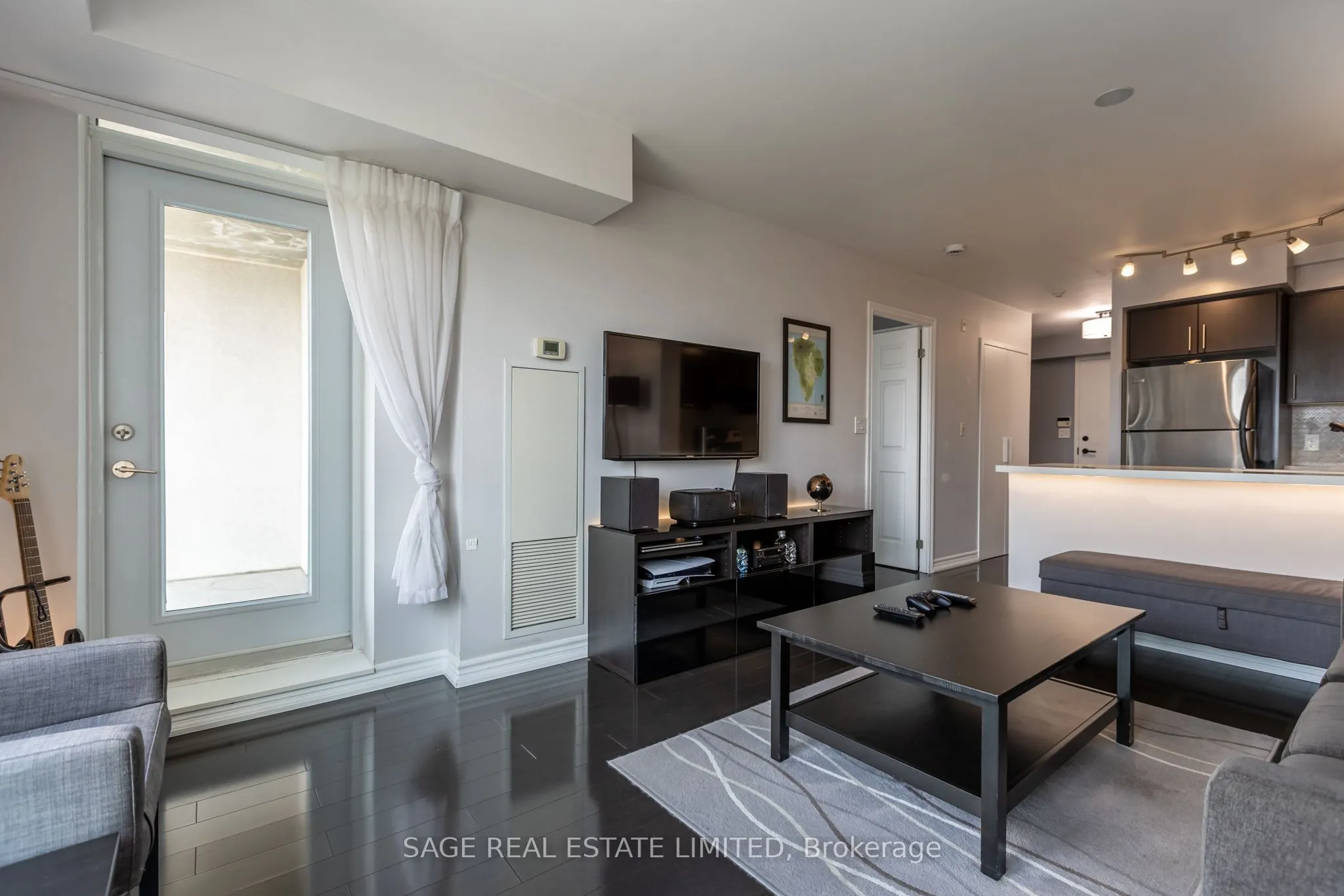 120 Dallimore Circle #502