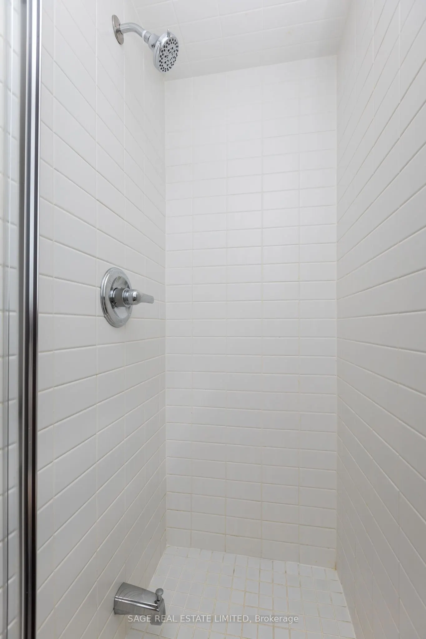 120 Dallimore Circle #502