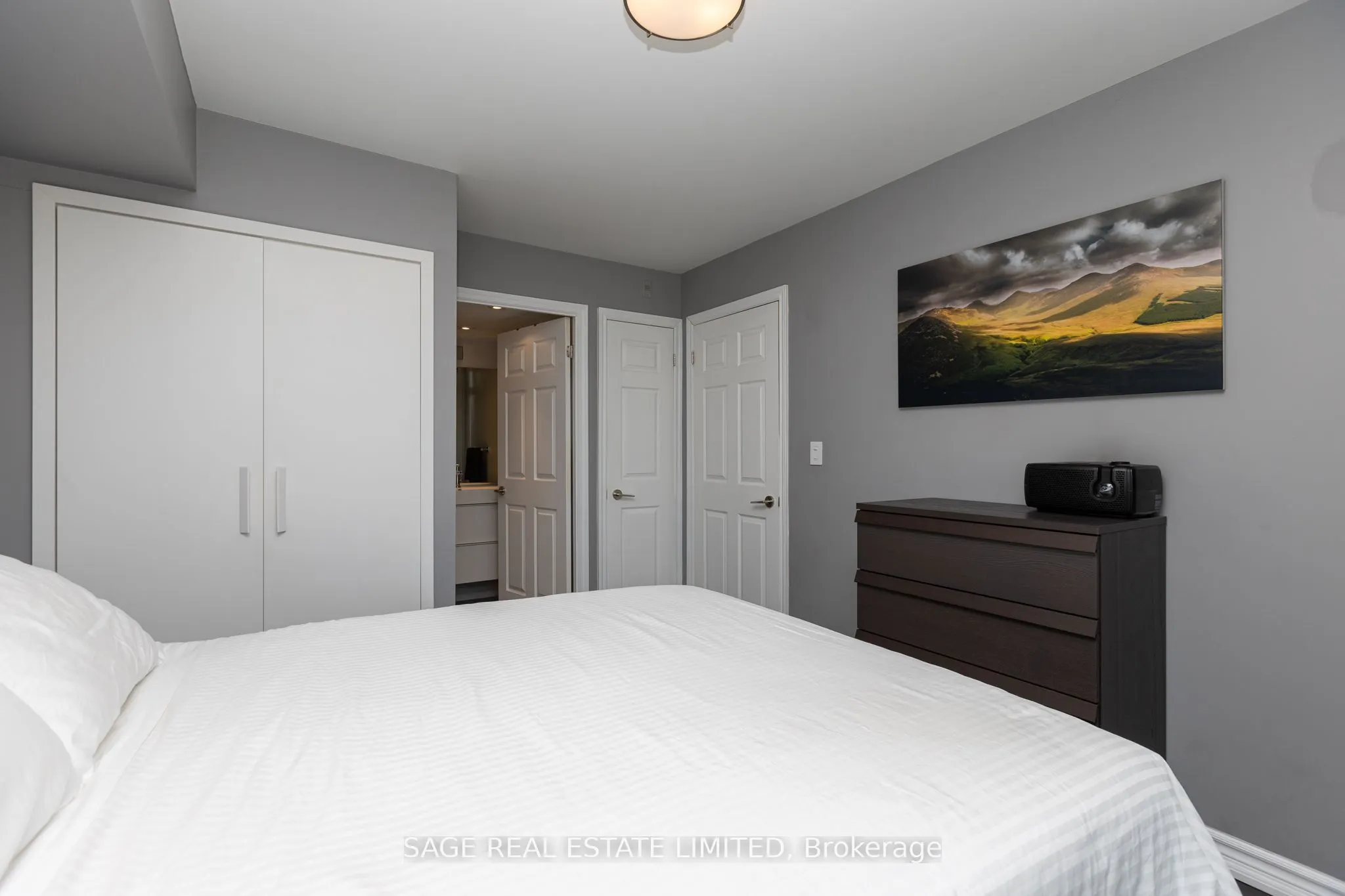 120 Dallimore Circle #502