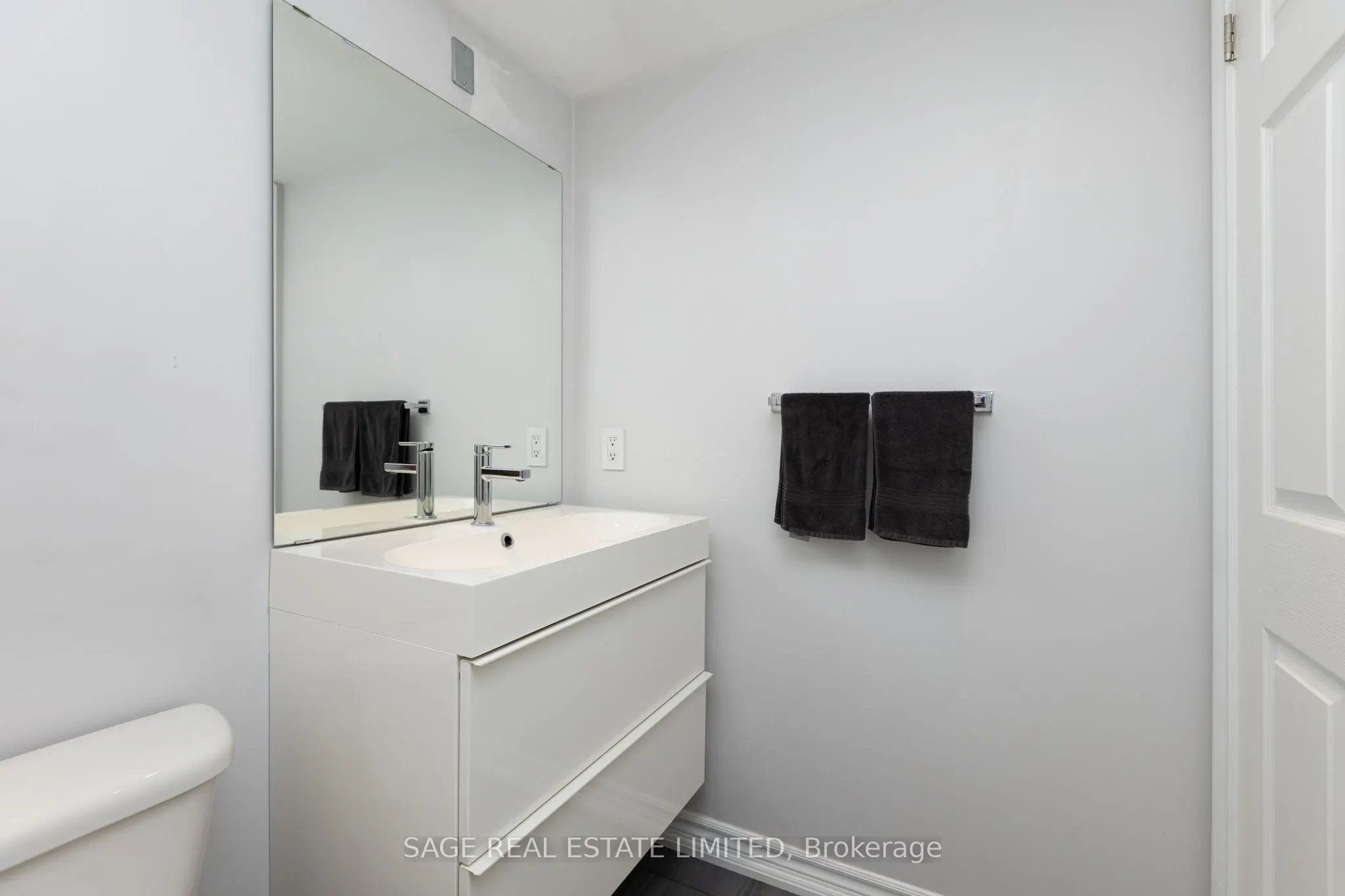 120 Dallimore Circle #502