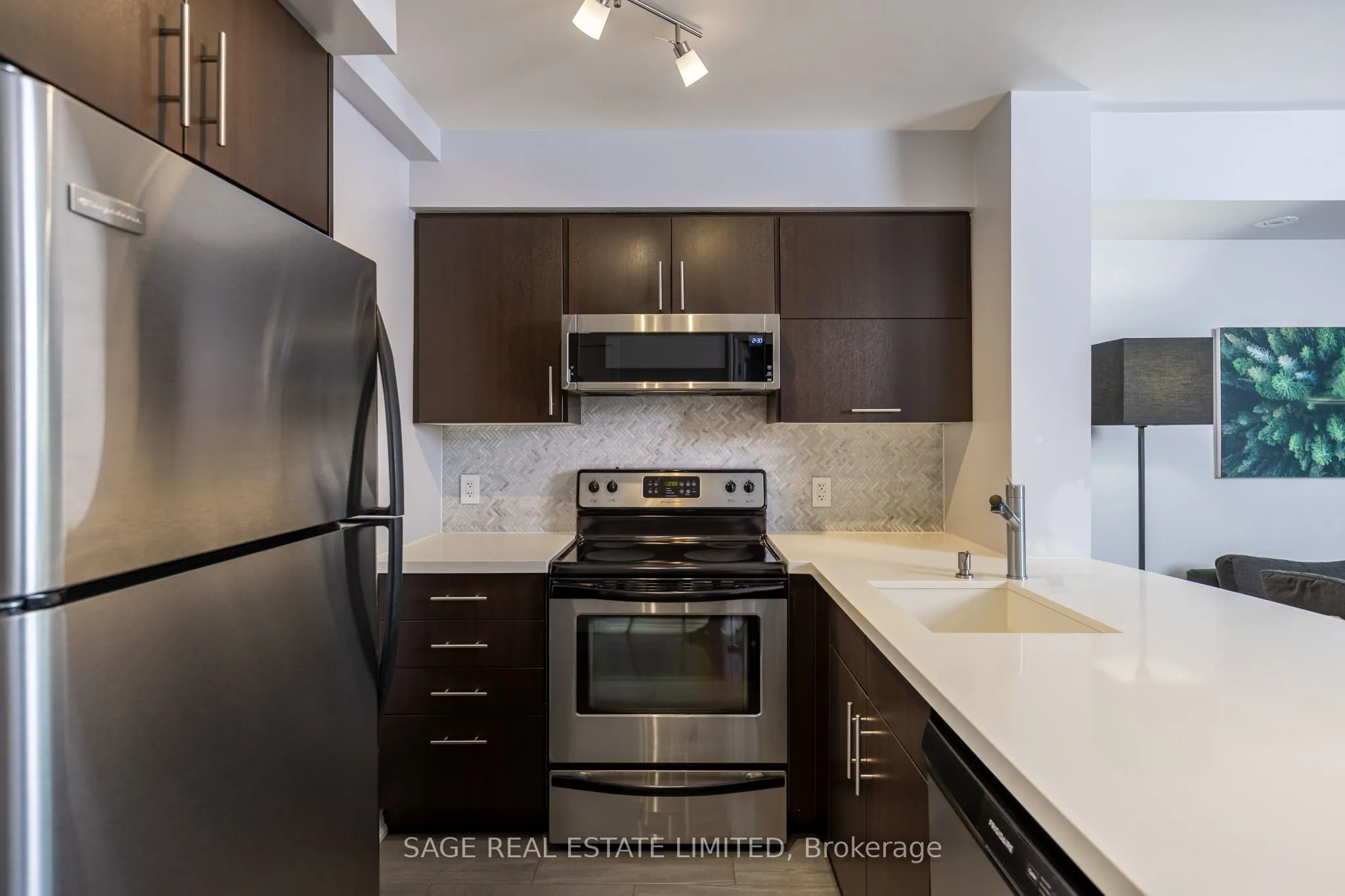 120 Dallimore Circle #502