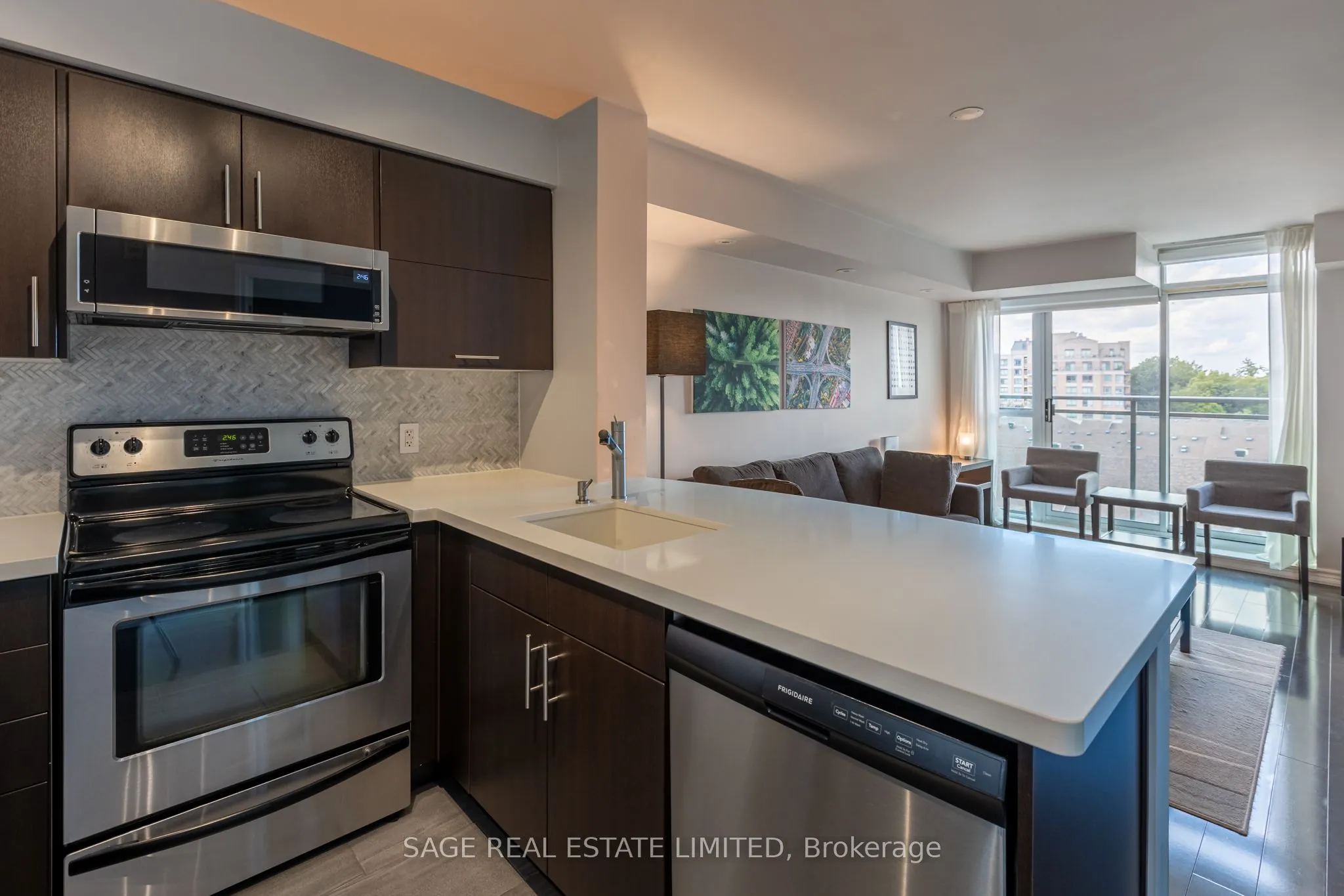 120 Dallimore Circle #502