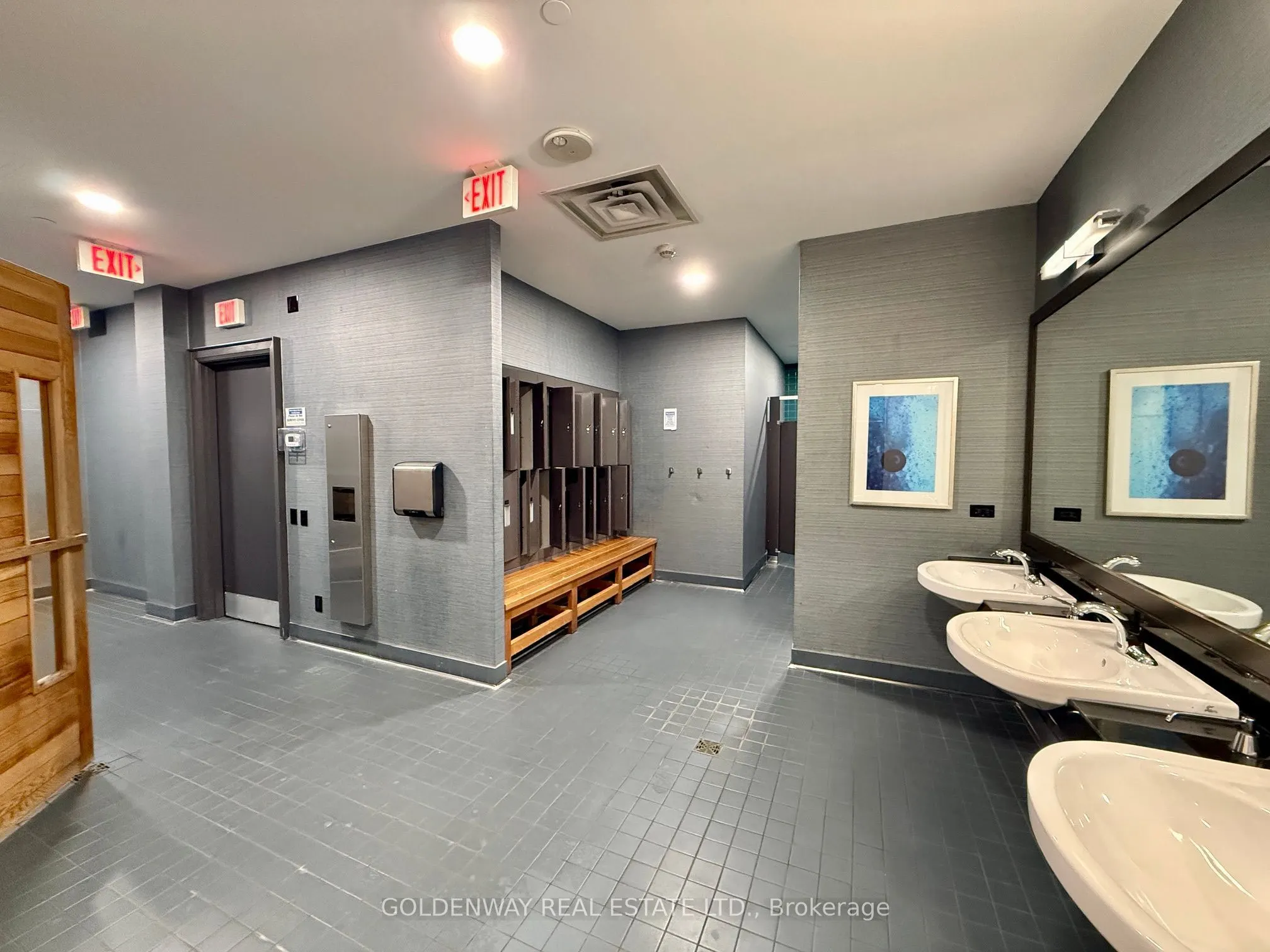 5168 Yonge Street #110