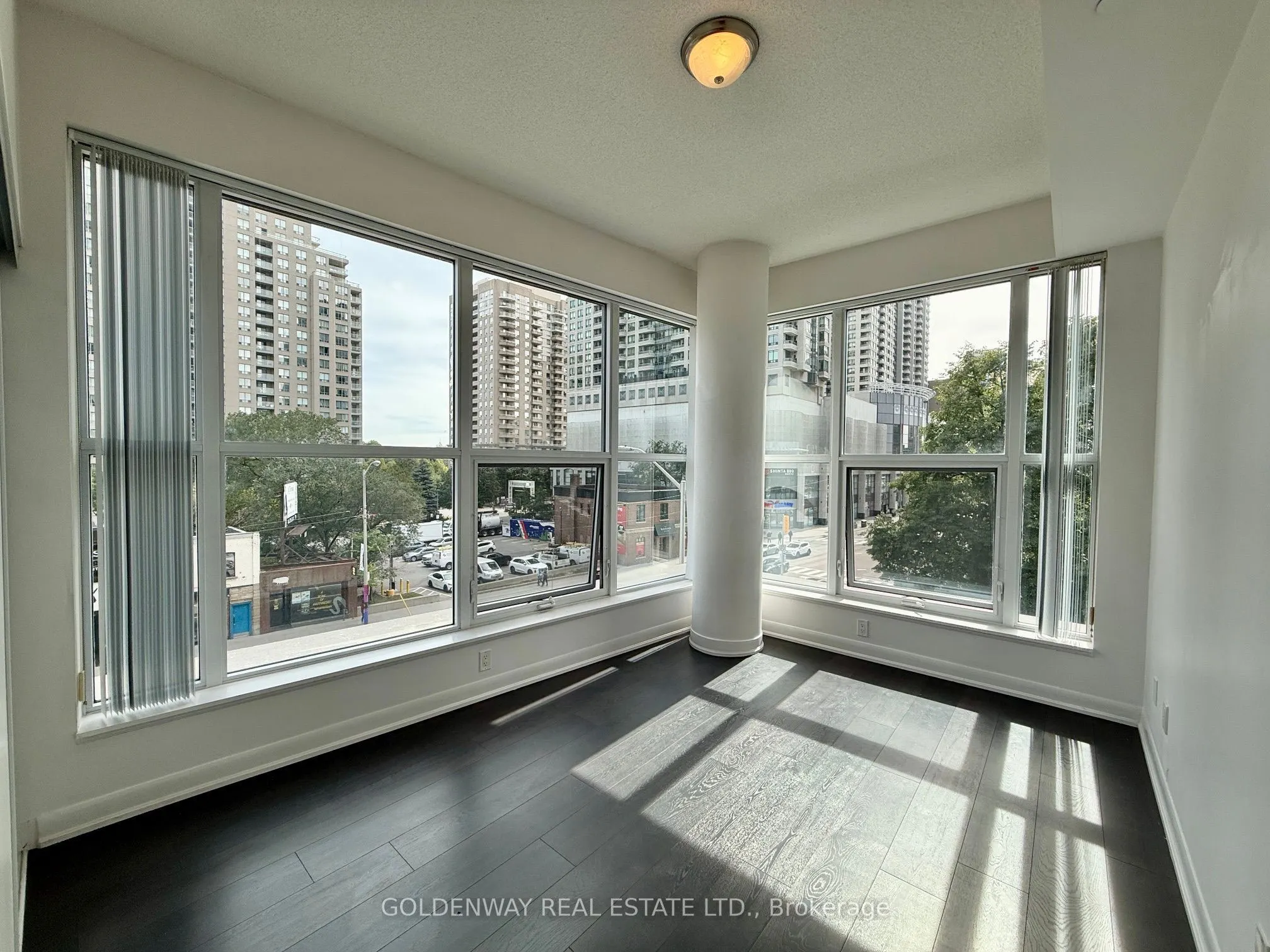 5168 Yonge Street #110