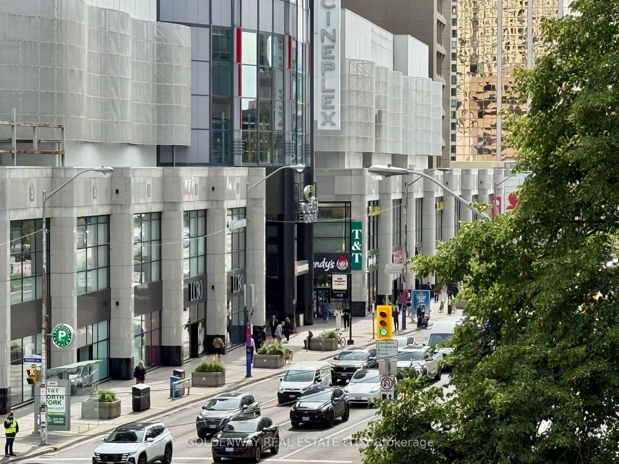 5168 Yonge Street #110