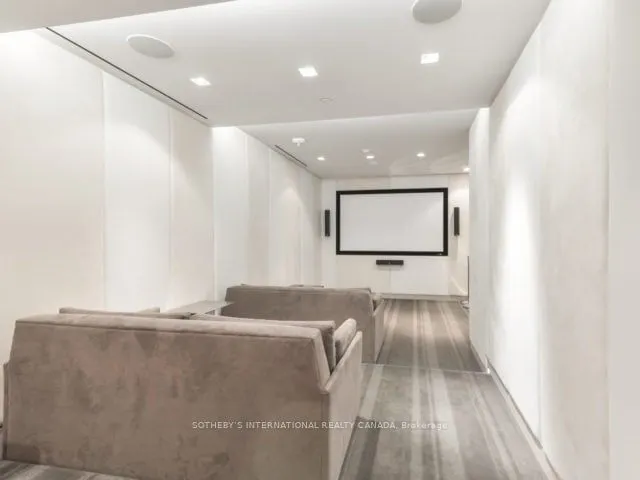 170 Avenue Road #811