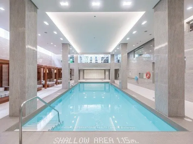 170 Avenue Road #811