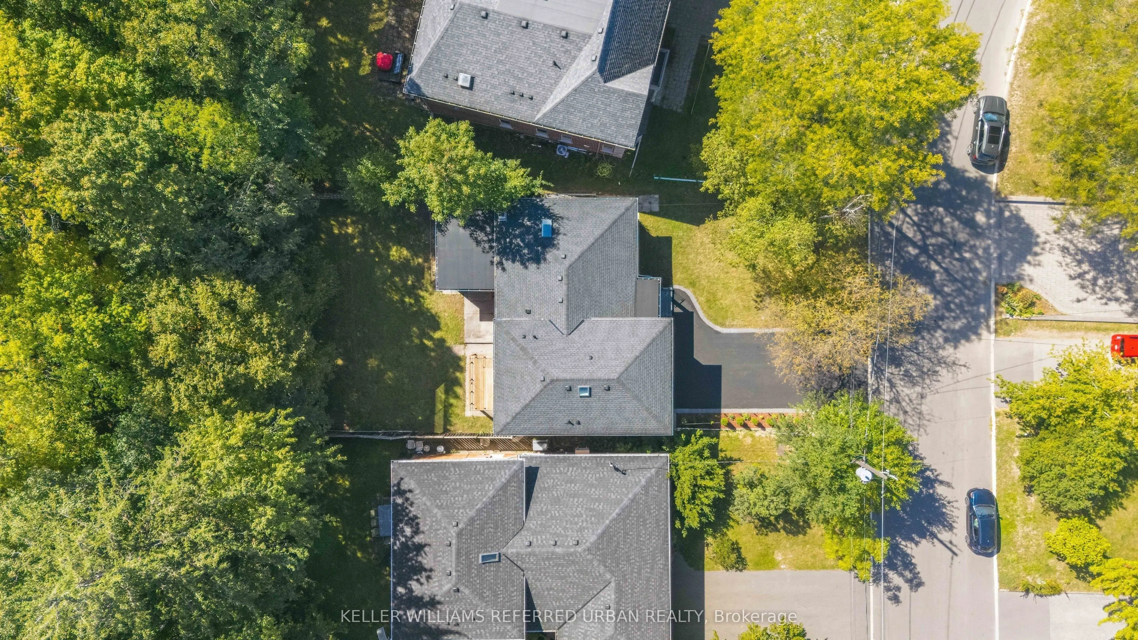 27 Christine Crescent