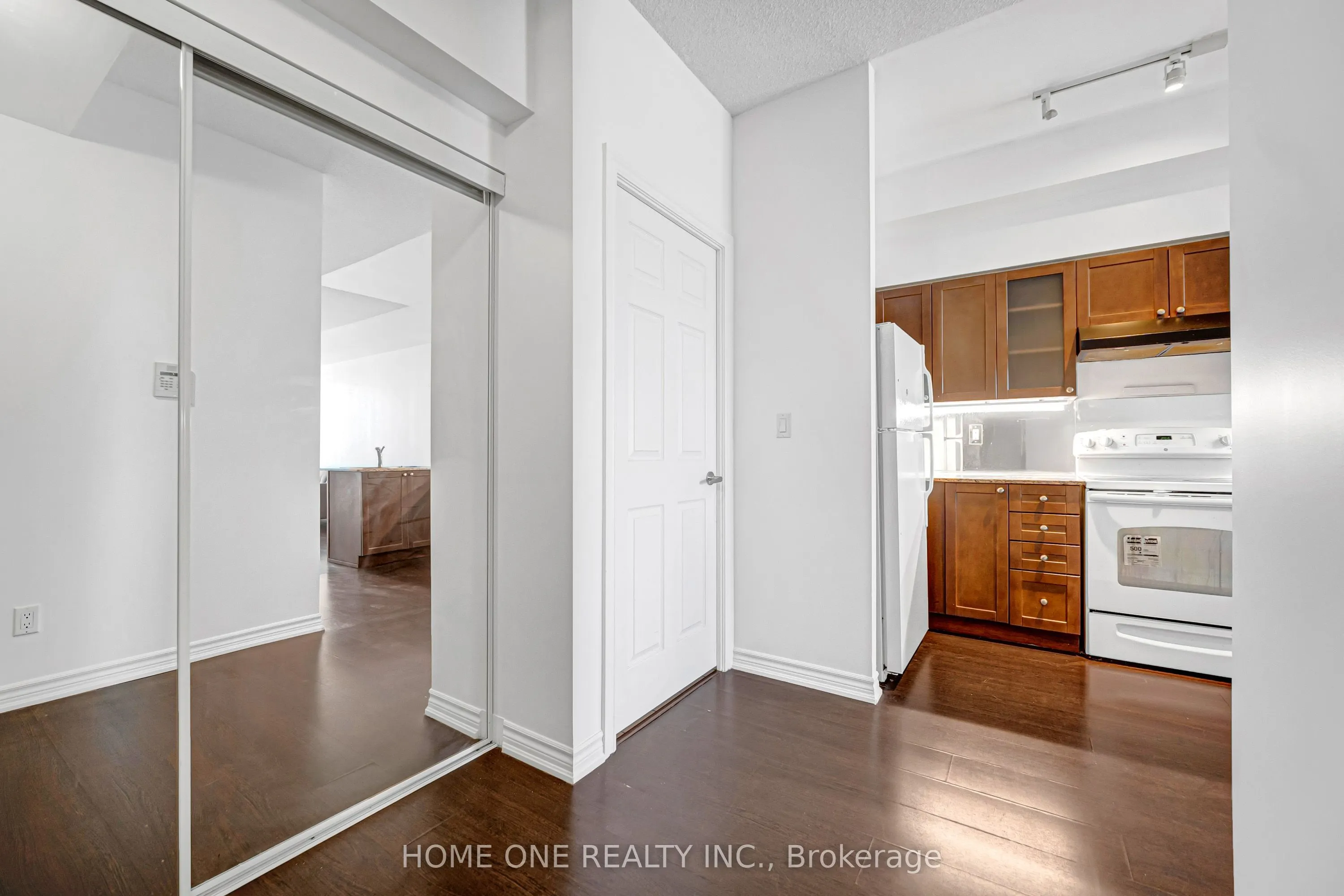 761 Bay Street #2604