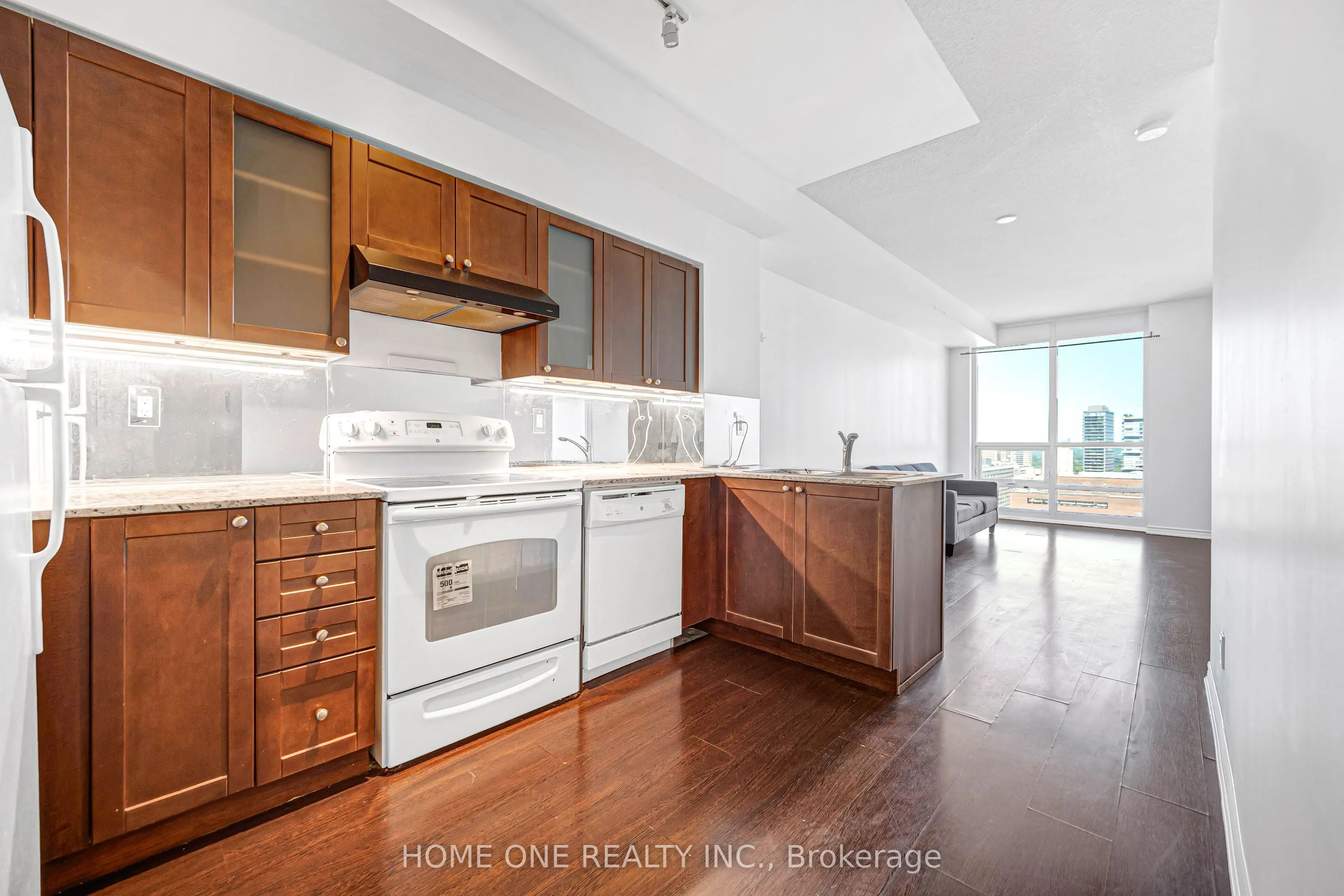 761 Bay Street #2604