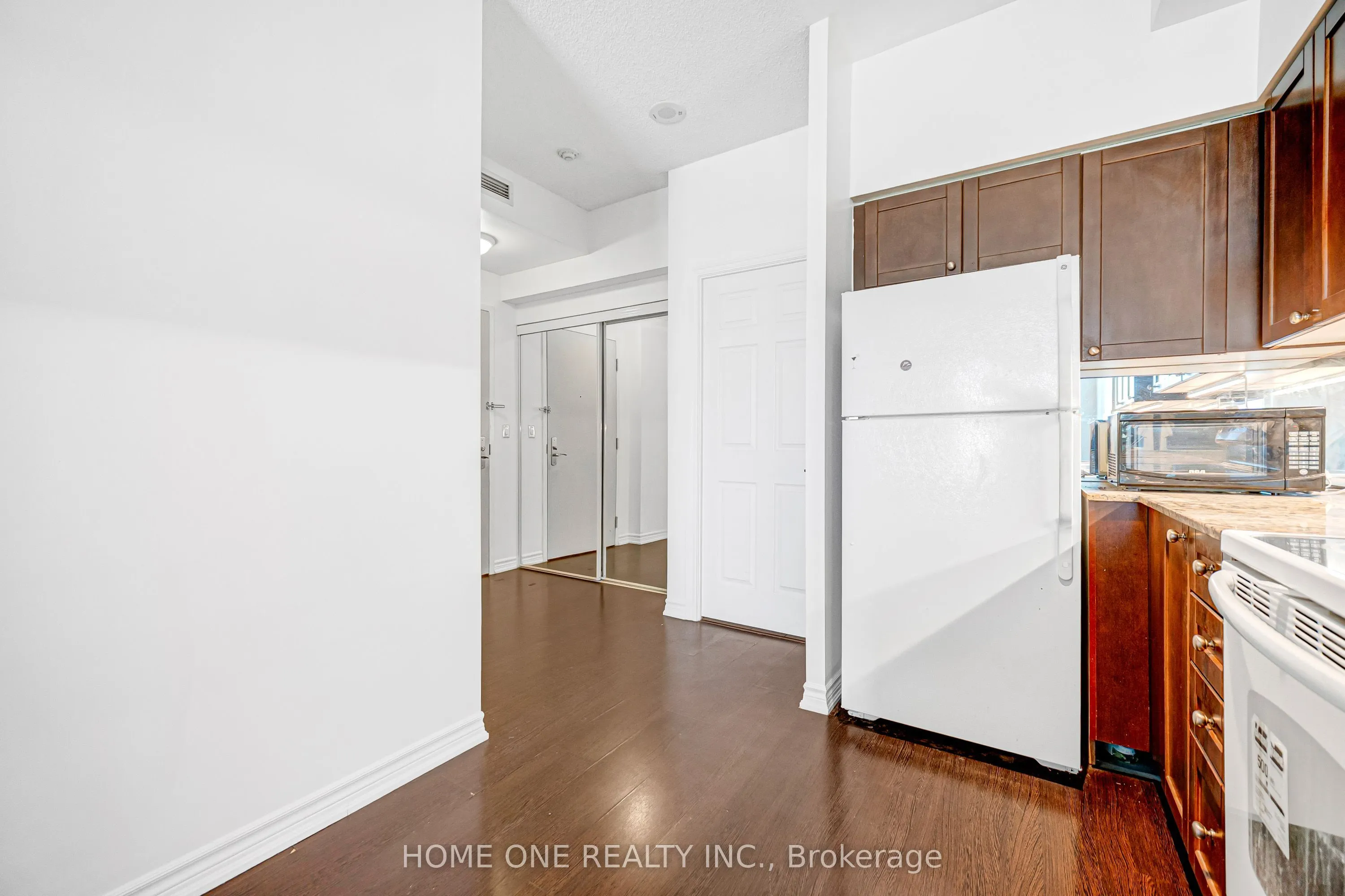 761 Bay Street #2604