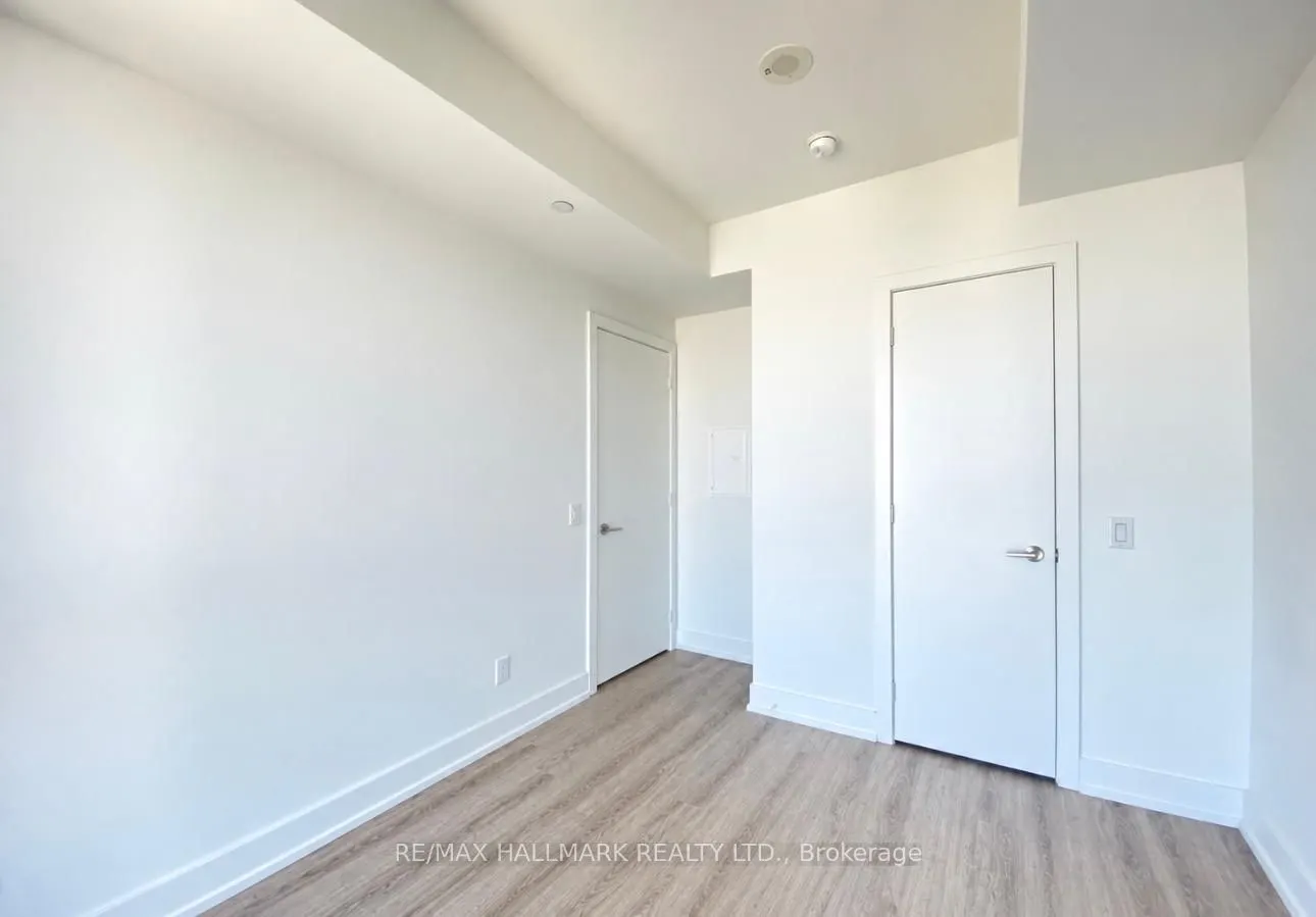 7 Grenville Street #5207