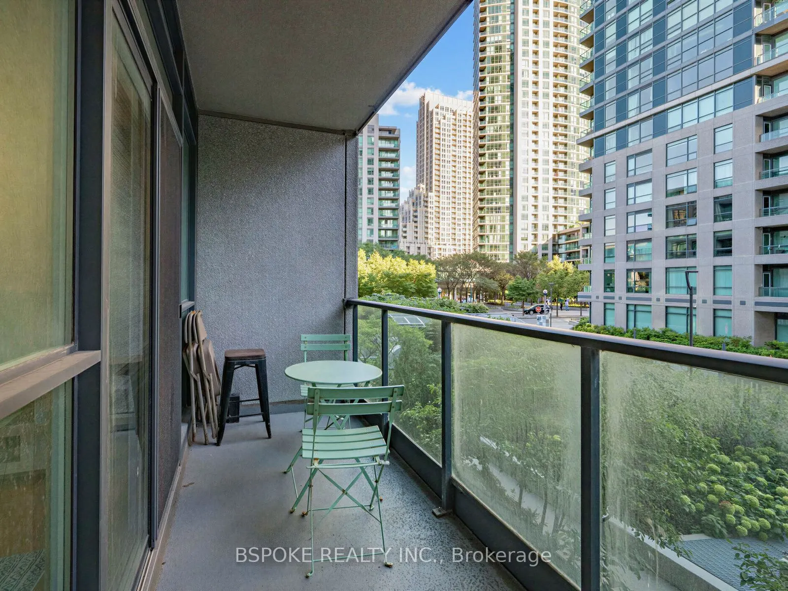 231 Fort York Boulevard #235
