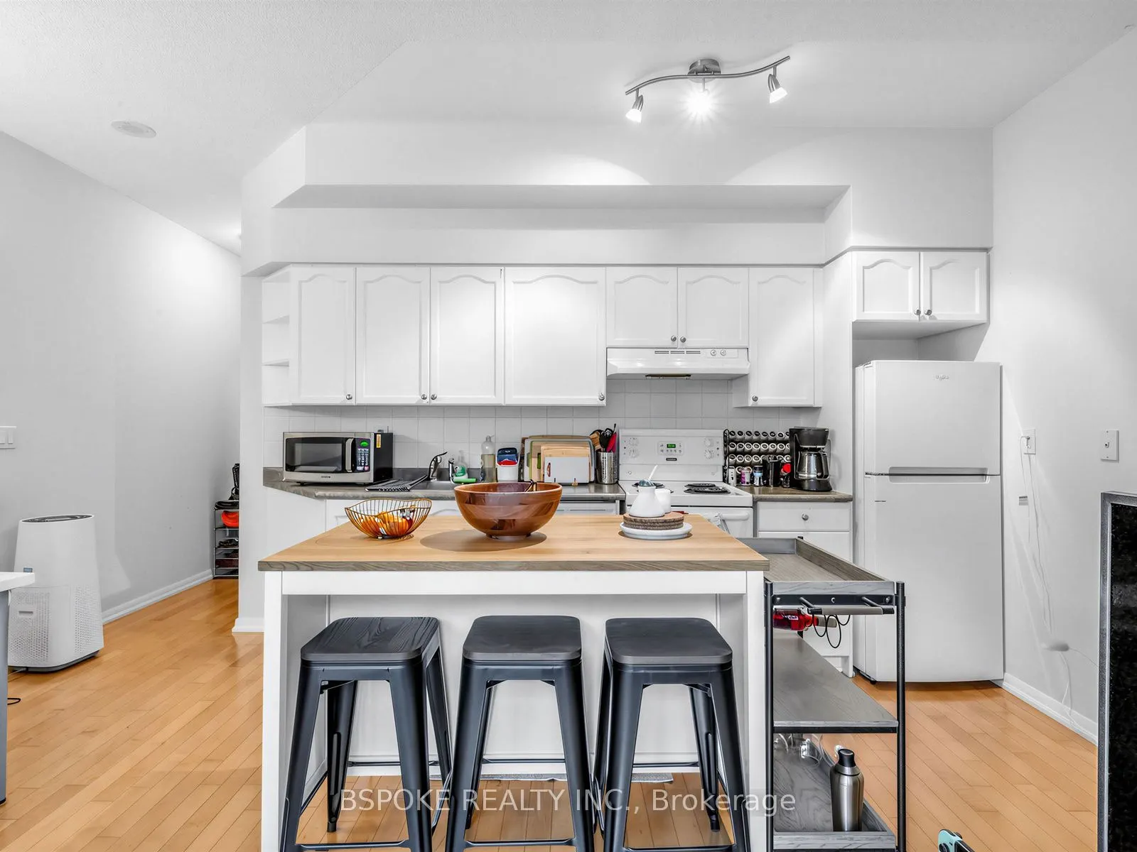 231 Fort York Boulevard #235