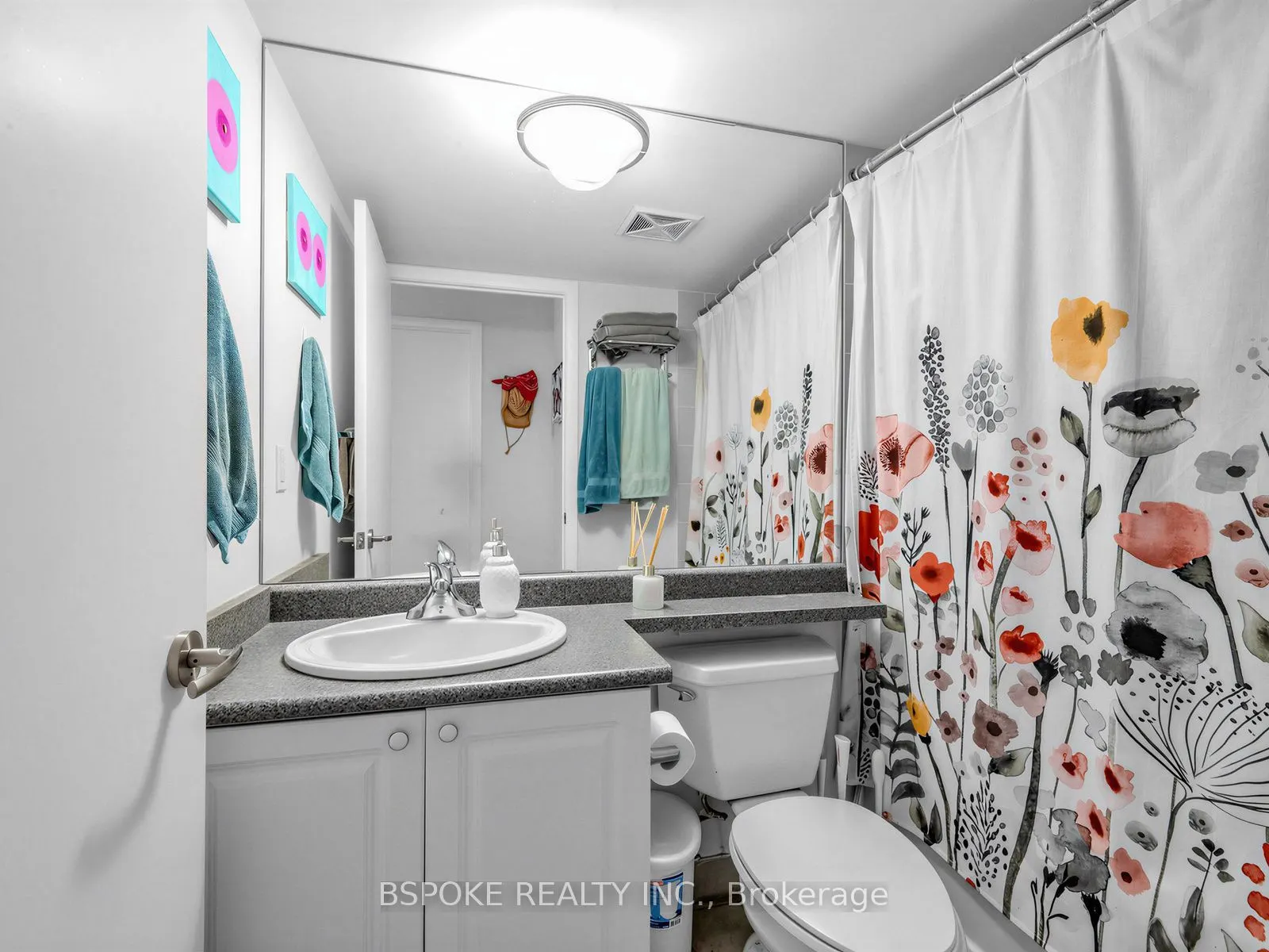 231 Fort York Boulevard #235